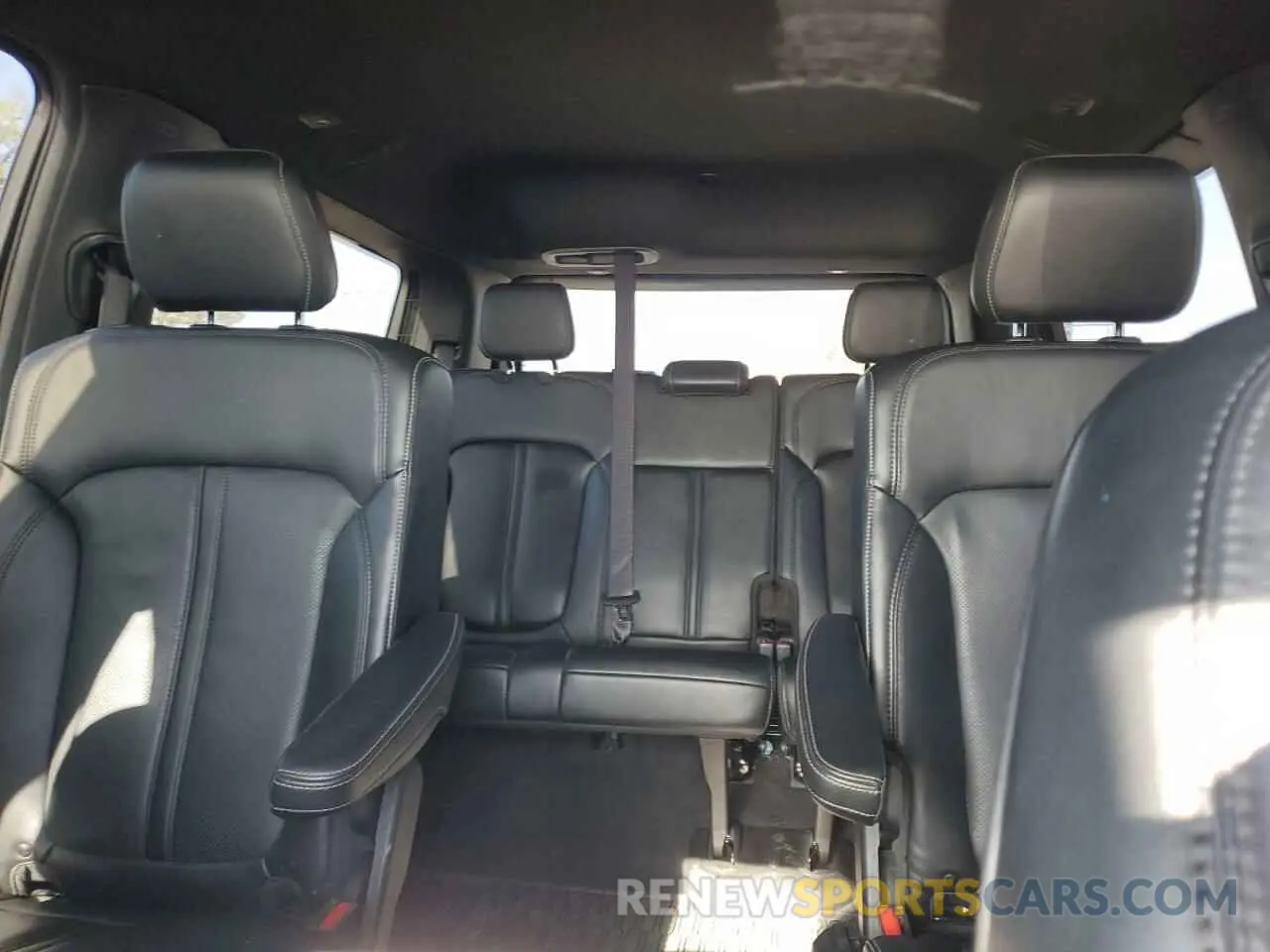10 Фотография поврежденного автомобиля 1C4SJUDT2NS109623 JEEP WAGONEER 2022