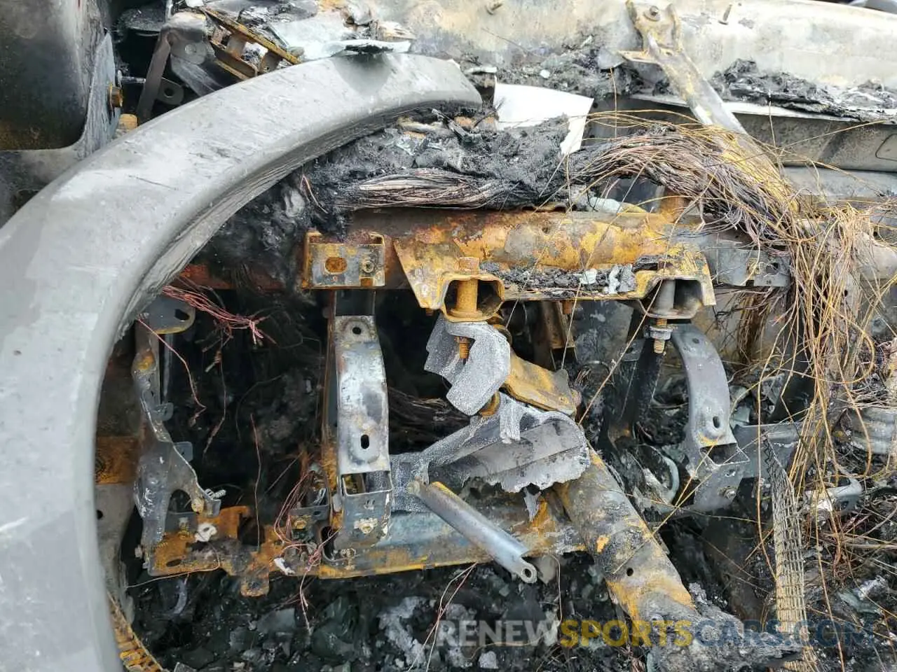 9 Photograph of a damaged car 1C4SJVBT0NS165195 JEEP WAGONEER 2022