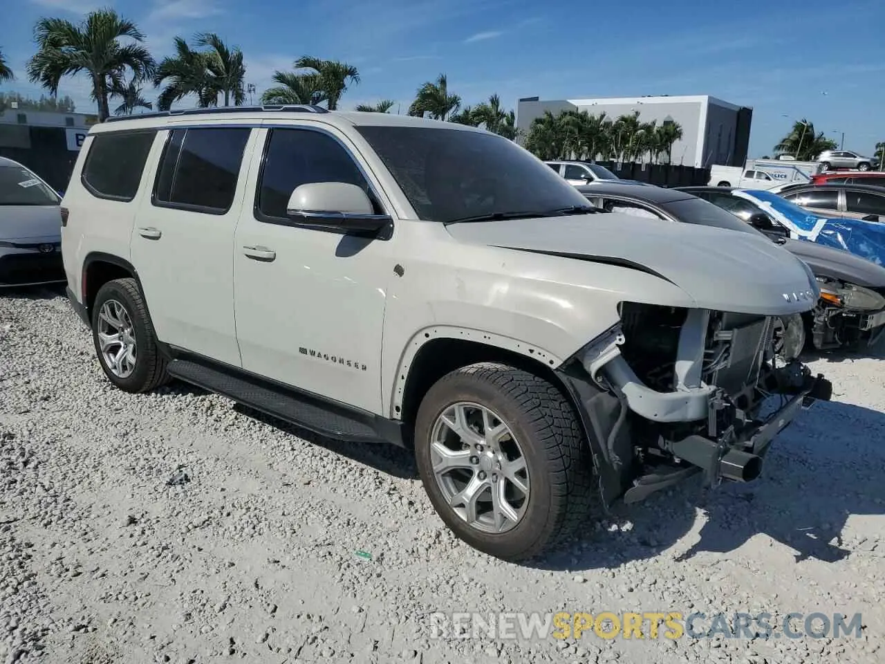 4 Photograph of a damaged car 1C4SJVBT0NS212113 JEEP WAGONEER 2022