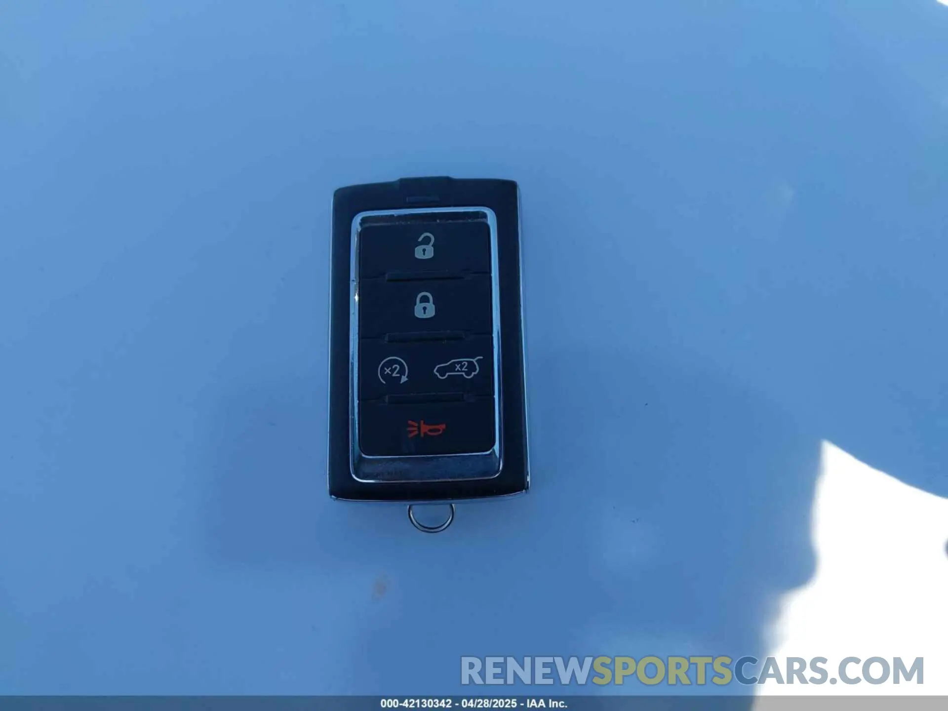 11 Фотография поврежденного автомобиля 1C4SJVBT4NS128926 JEEP WAGONEER 2022