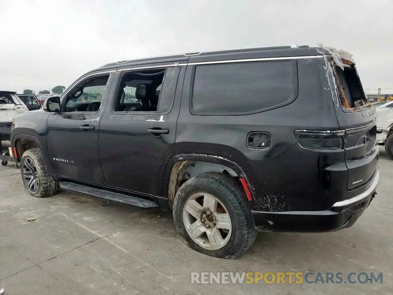 2 Фотография поврежденного автомобиля 1C4SJVDT0NS211654 JEEP WAGONEER 2022