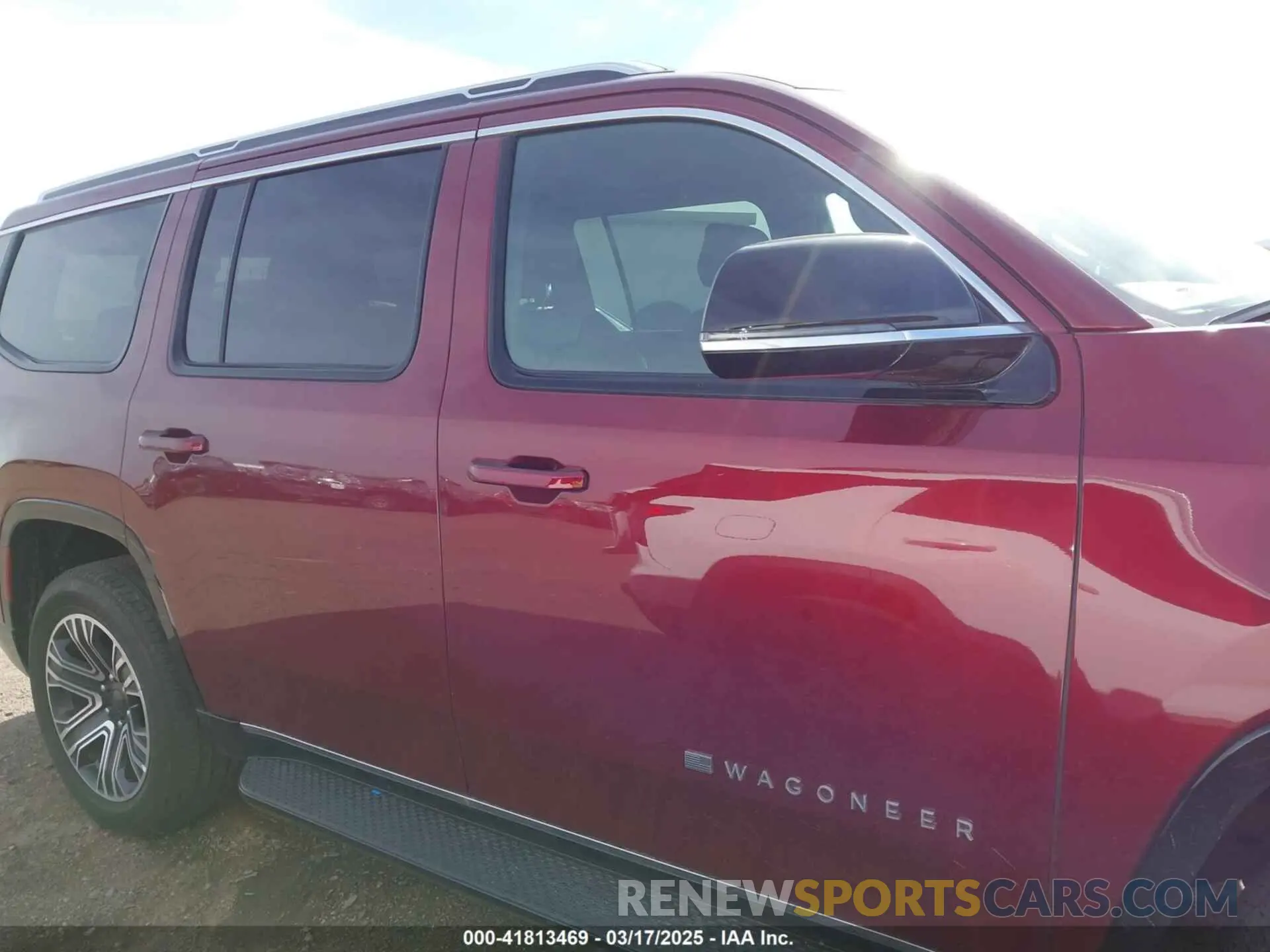 14 Photograph of a damaged car 1C4SJUBP7RS126283 JEEP WAGONEER 2024