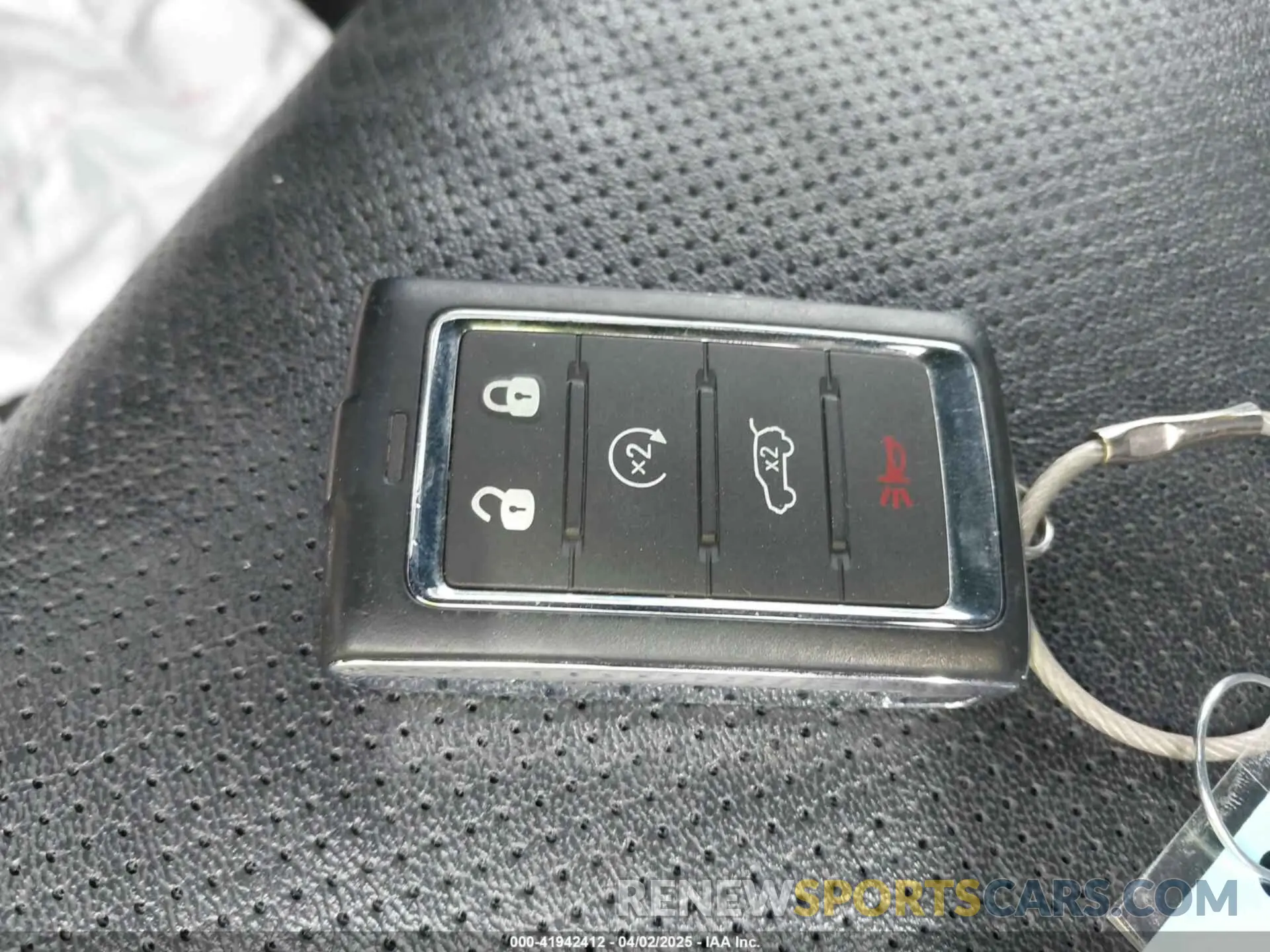 11 Фотография поврежденного автомобиля 1C4SJUBP7RS126607 JEEP WAGONEER 2024