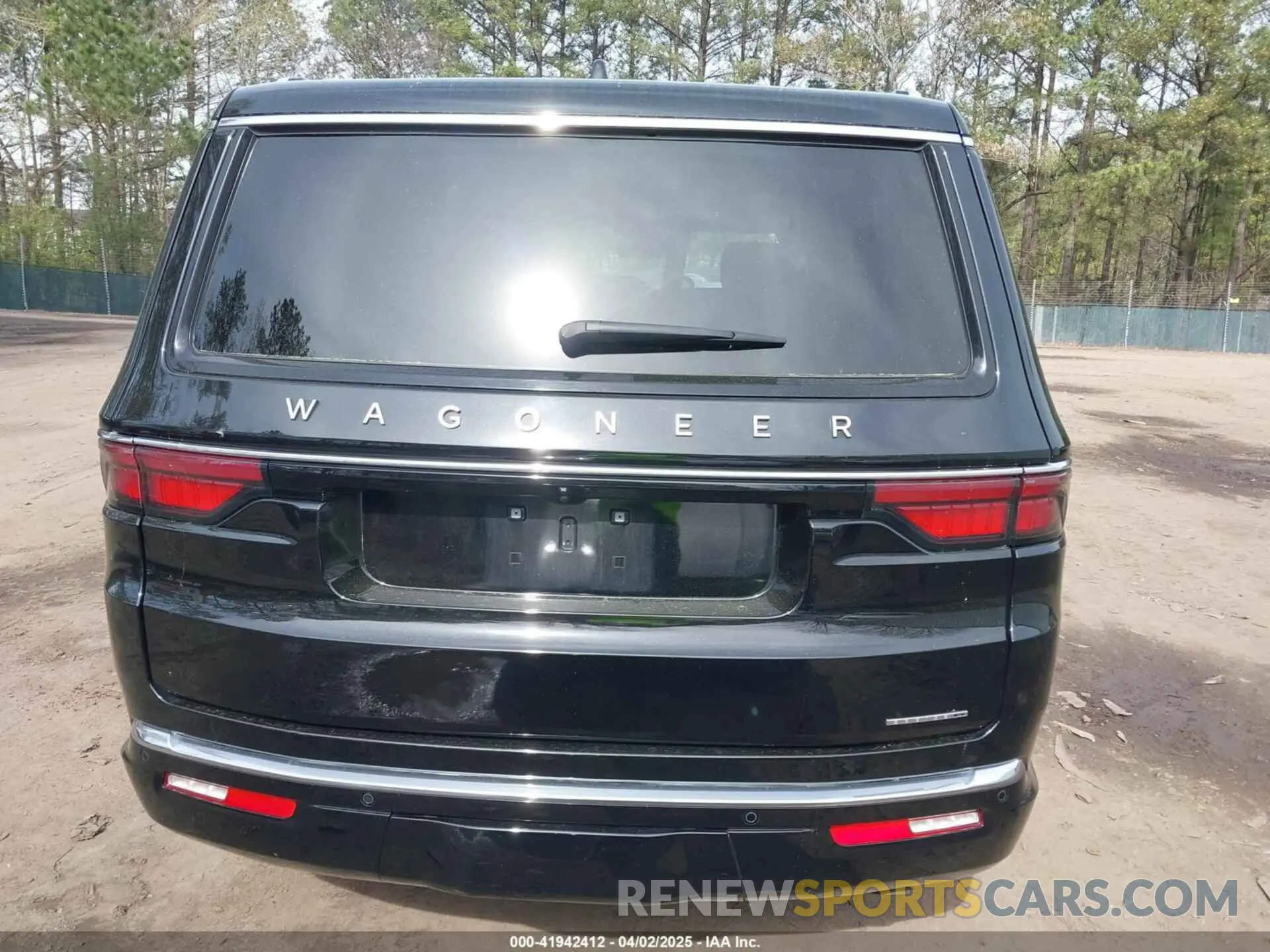 16 Фотография поврежденного автомобиля 1C4SJUBP7RS126607 JEEP WAGONEER 2024