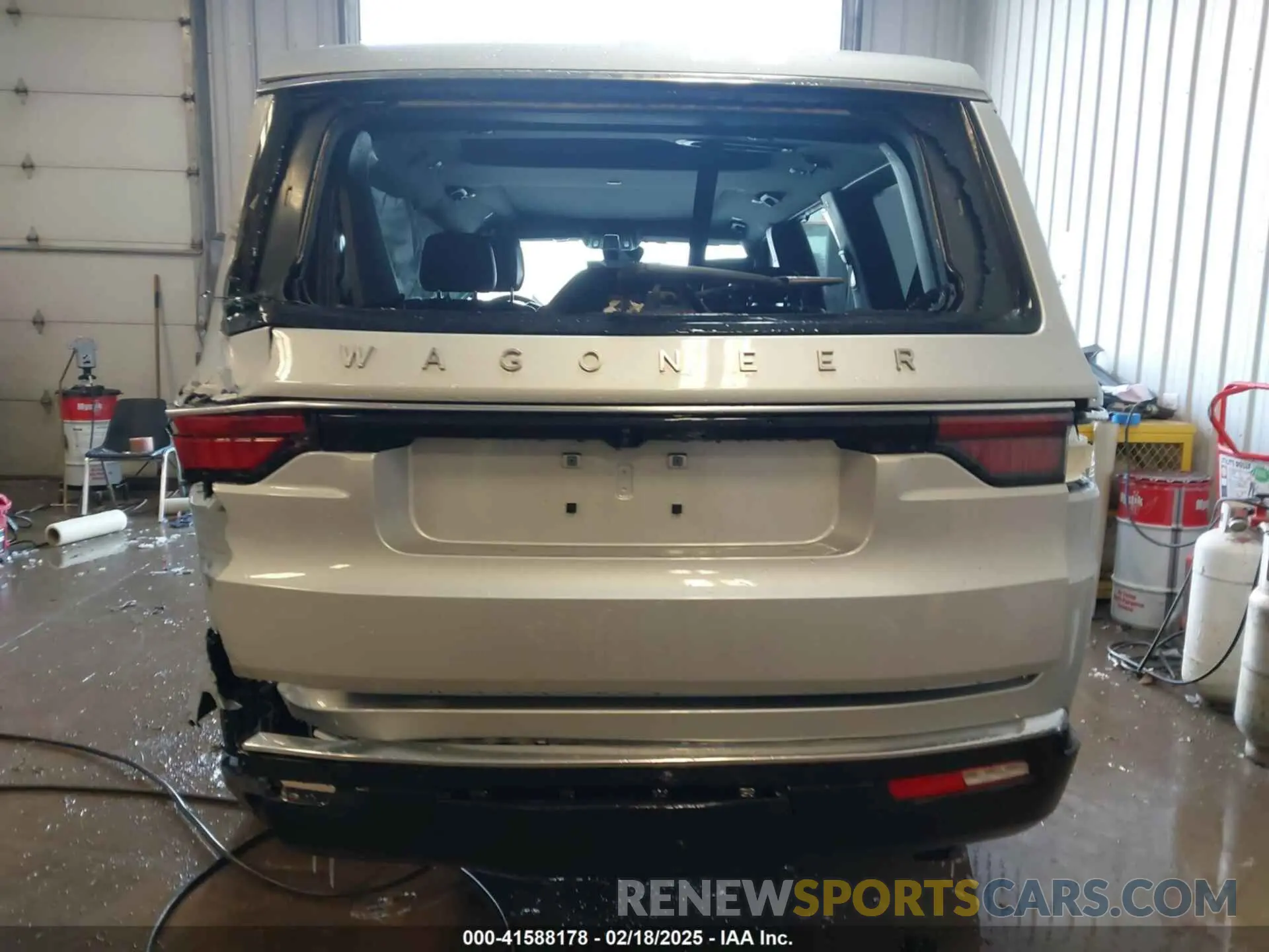 16 Photograph of a damaged car 1C4SJVAP5RS118268 JEEP WAGONEER 2024