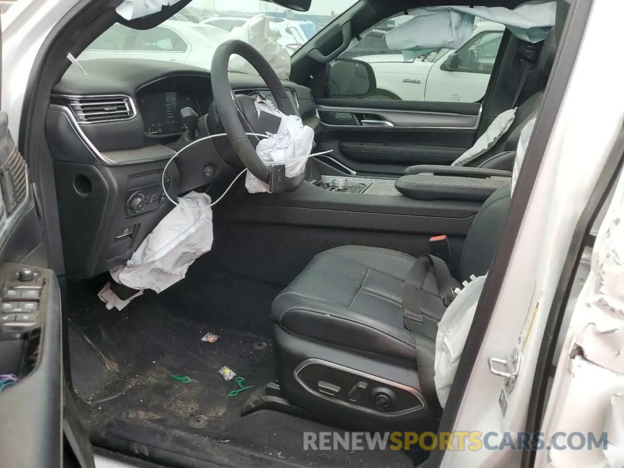 7 Photograph of a damaged car 1C4SJVBP4RS127459 JEEP WAGONEER 2024