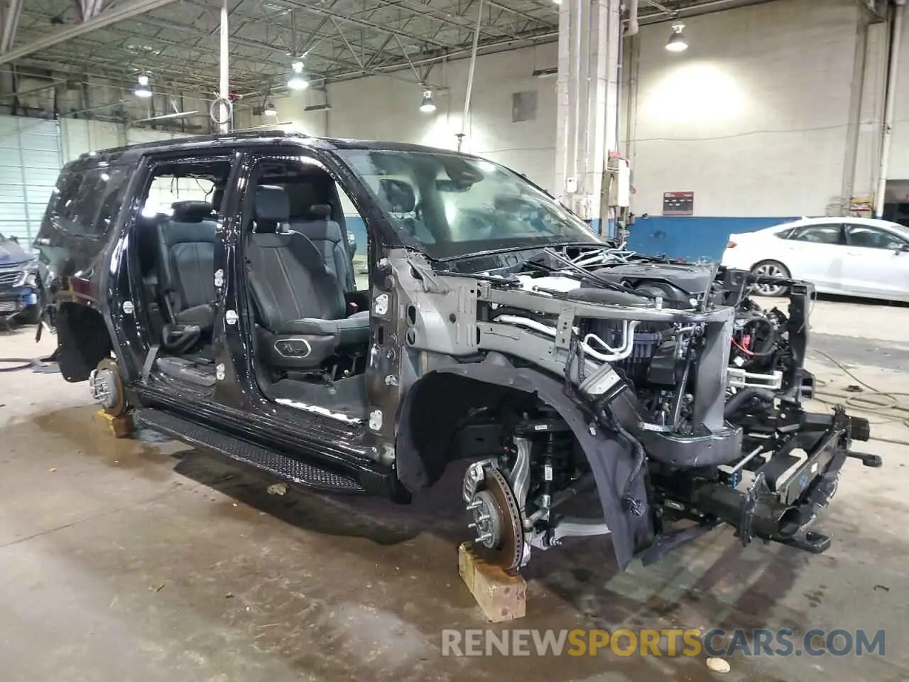 4 Photograph of a damaged car 1C4SJVBPXRS108401 JEEP WAGONEER 2024