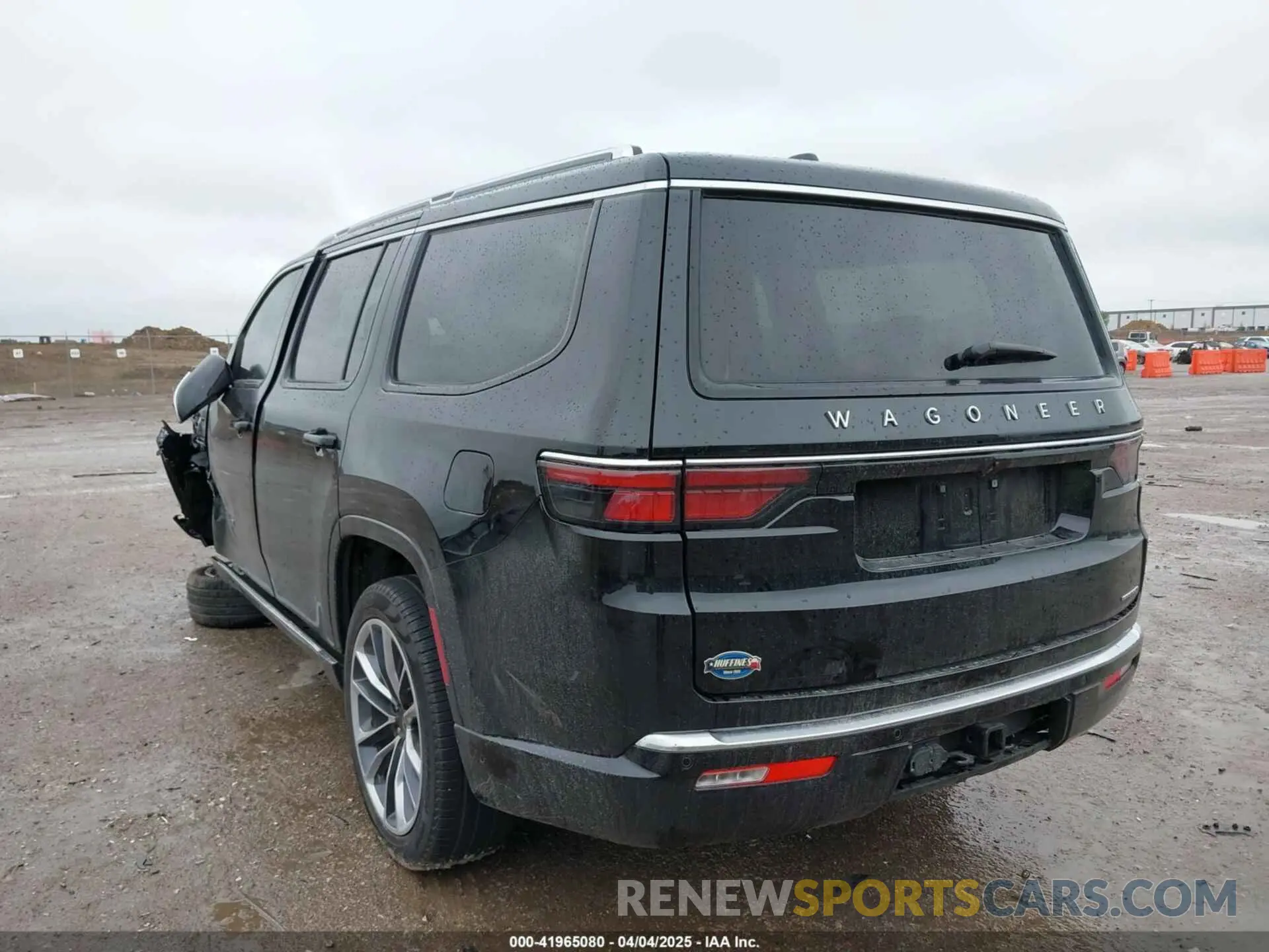 3 Фотография поврежденного автомобиля 1C4SJVDP2RS155659 JEEP WAGONEER 2024