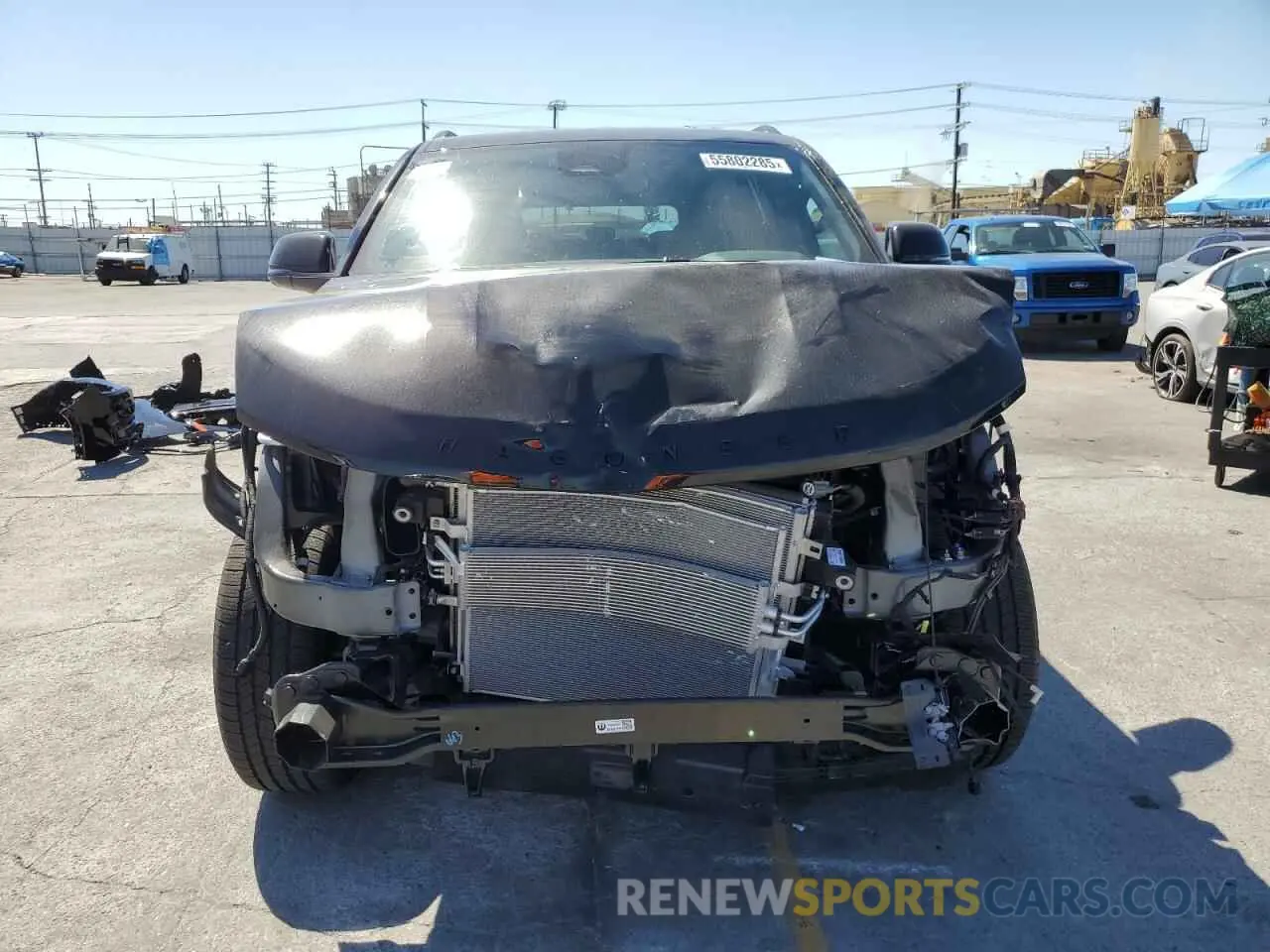5 Photograph of a damaged car 1C4SJVBP7SS503576 JEEP WAGONEER 2025