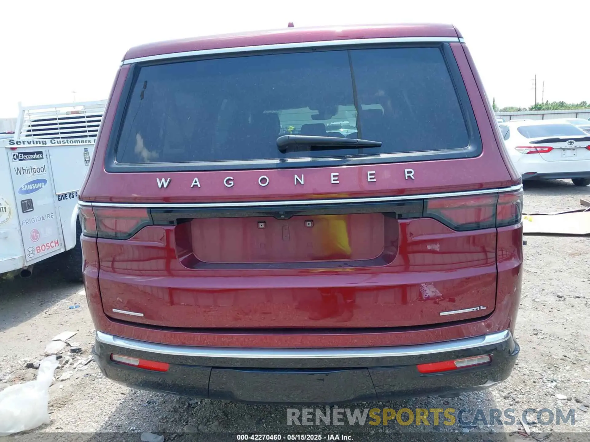 16 Photograph of a damaged car 1C4SJSBP5PS541037 JEEP WAGONEER L 2023