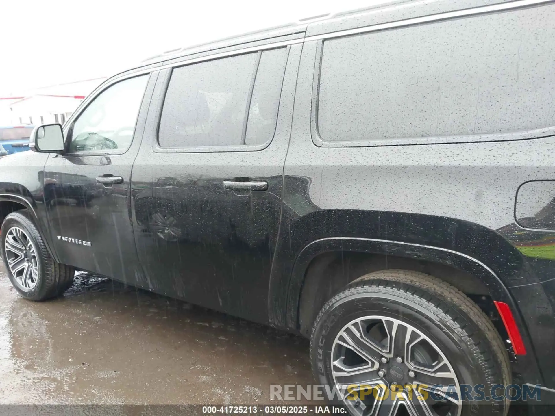 14 Photograph of a damaged car 1C4SJRBP7RS135031 JEEP WAGONEER L 2024