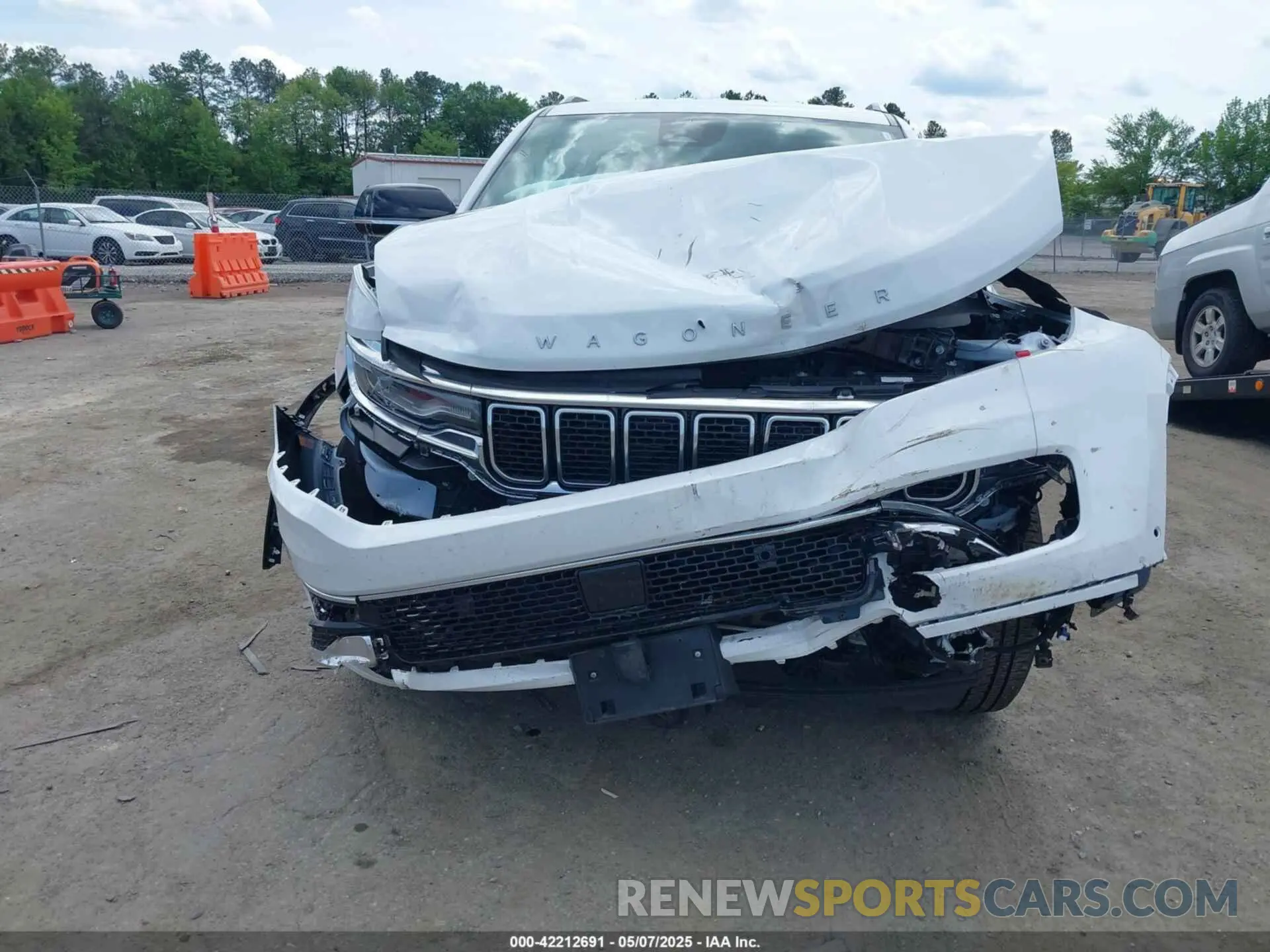 12 Photograph of a damaged car 1C4SJSBP2RS181910 JEEP WAGONEER L 2024