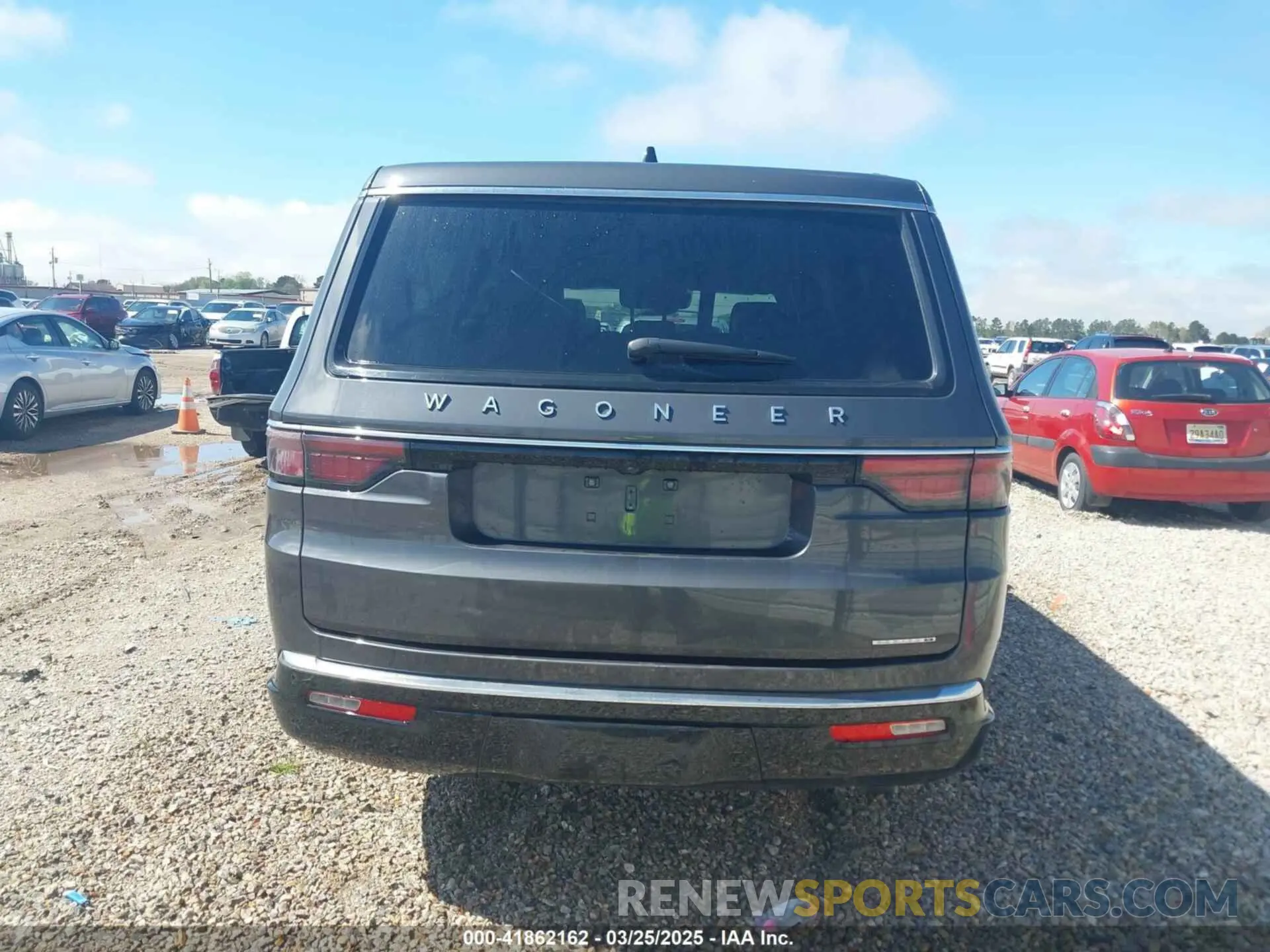 16 Photograph of a damaged car 1C4SJSBP8RS113952 JEEP WAGONEER L 2024