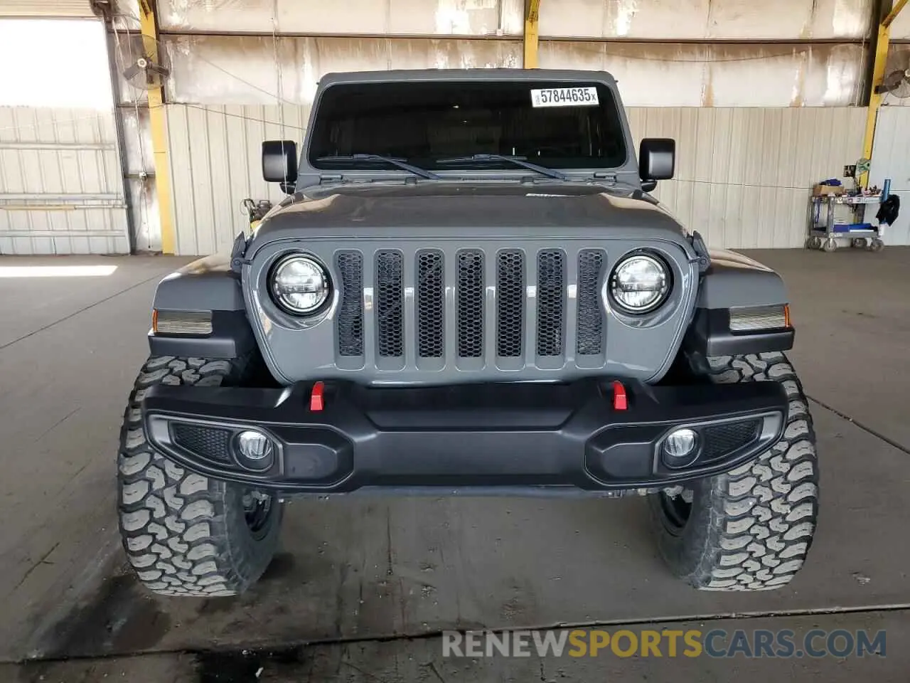5 Photograph of a damaged car 1C4HJXDG0KW530386 JEEP WRANGLER 2019