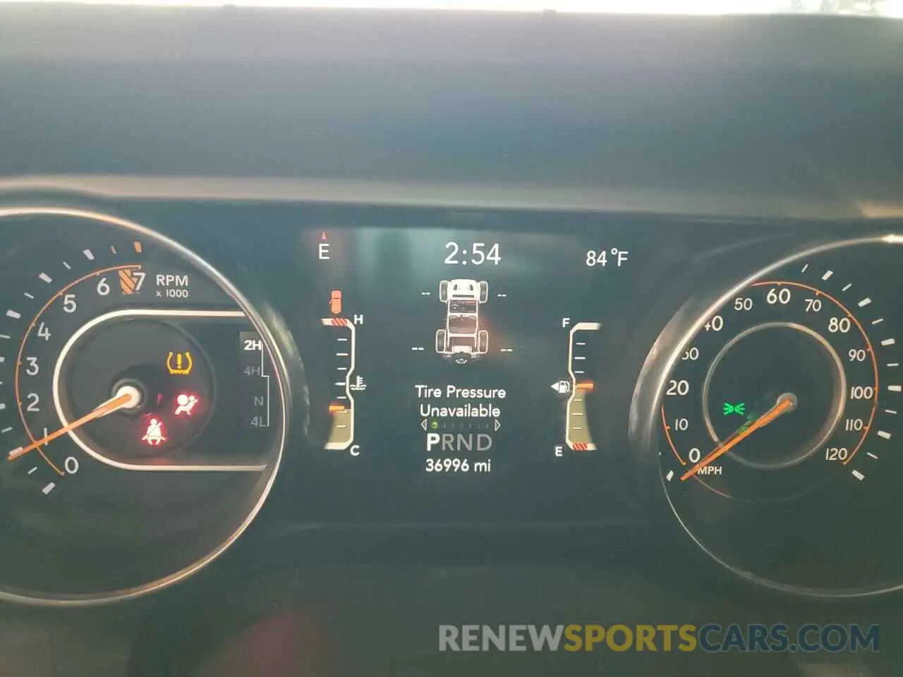 9 Photograph of a damaged car 1C4HJXDG0KW530386 JEEP WRANGLER 2019
