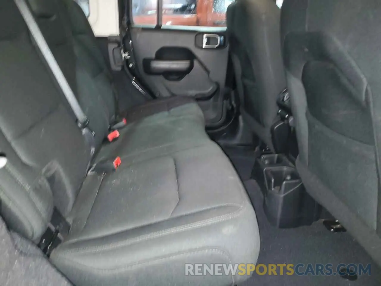 11 Photograph of a damaged car 1C4HJXDG7KW511592 JEEP WRANGLER 2019