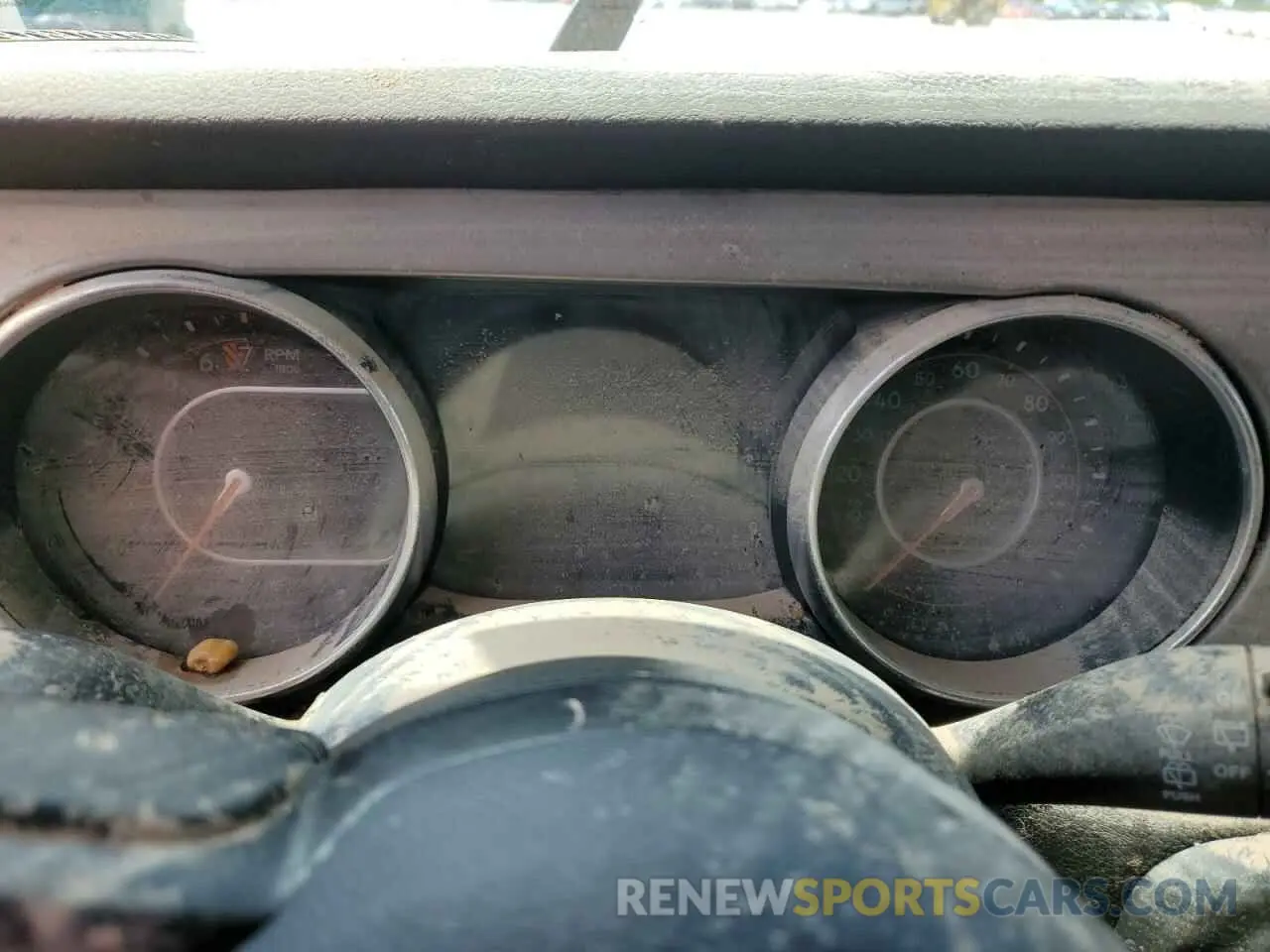 9 Photograph of a damaged car 1C4HJXDG8KW612589 JEEP WRANGLER 2019