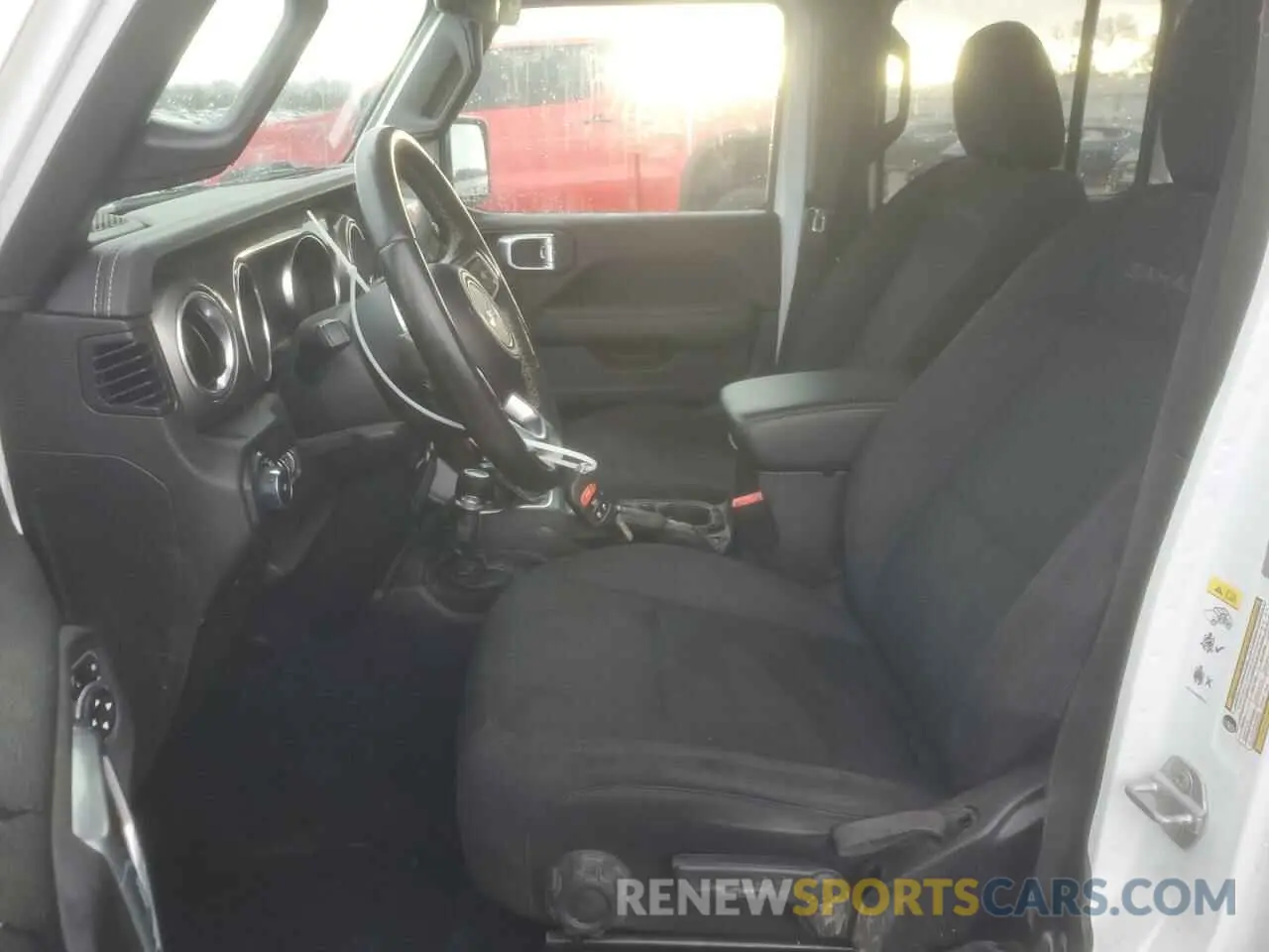 7 Photograph of a damaged car 1C4HJXEG5KW600639 JEEP WRANGLER 2019