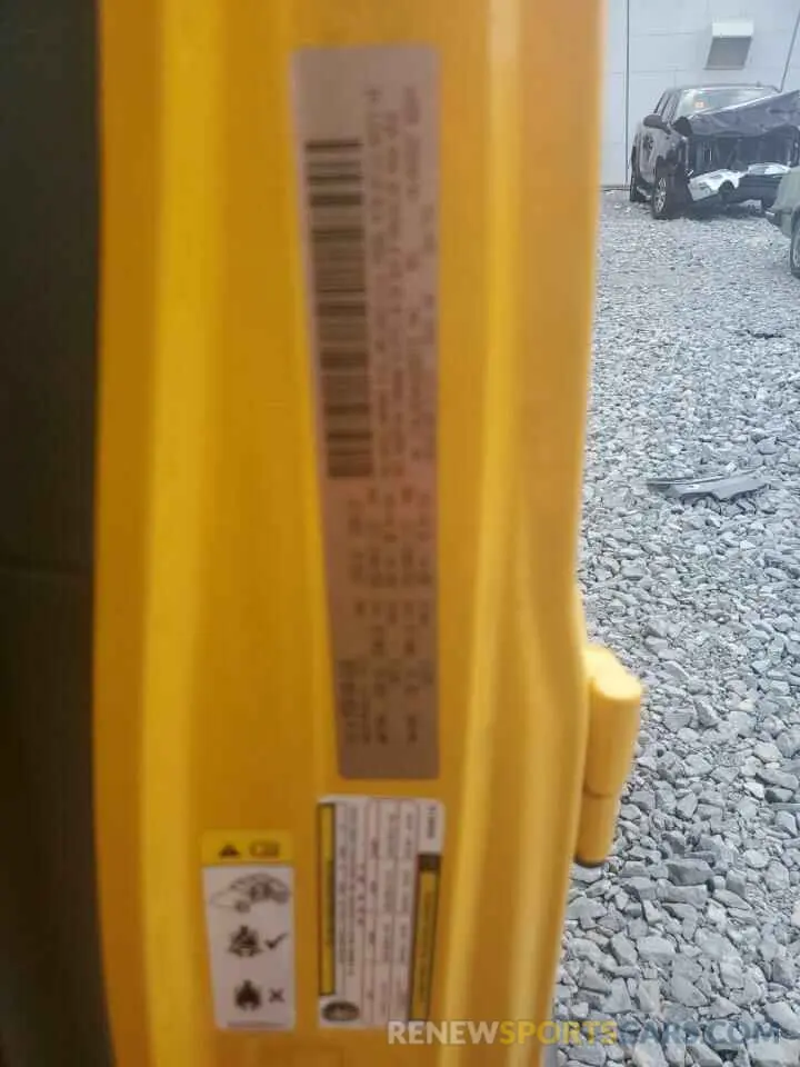 13 Photograph of a damaged car 1C4HJXEN4KW593715 JEEP WRANGLER 2019