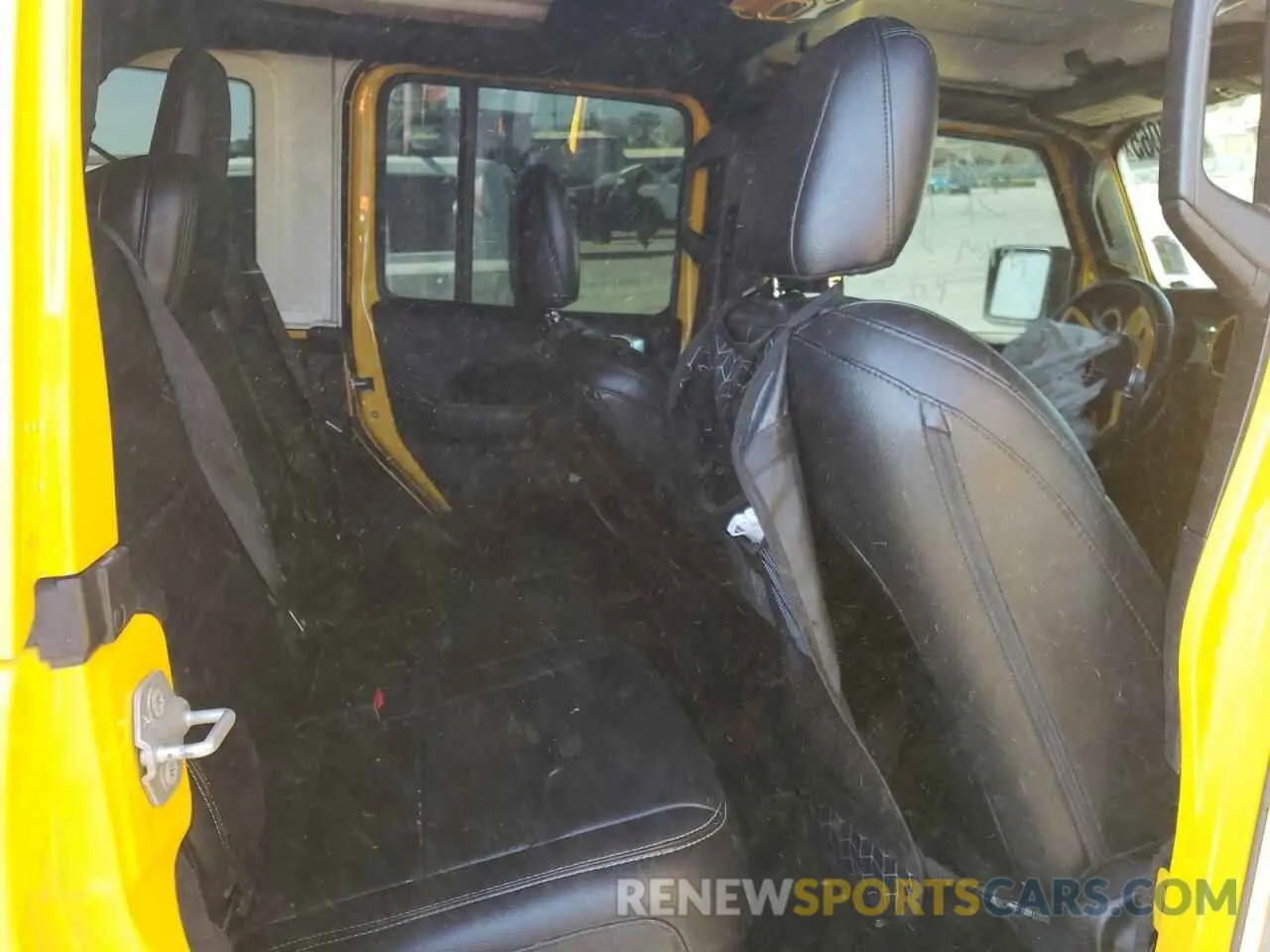 11 Photograph of a damaged car 1C4HJXEN9KW507069 JEEP WRANGLER 2019