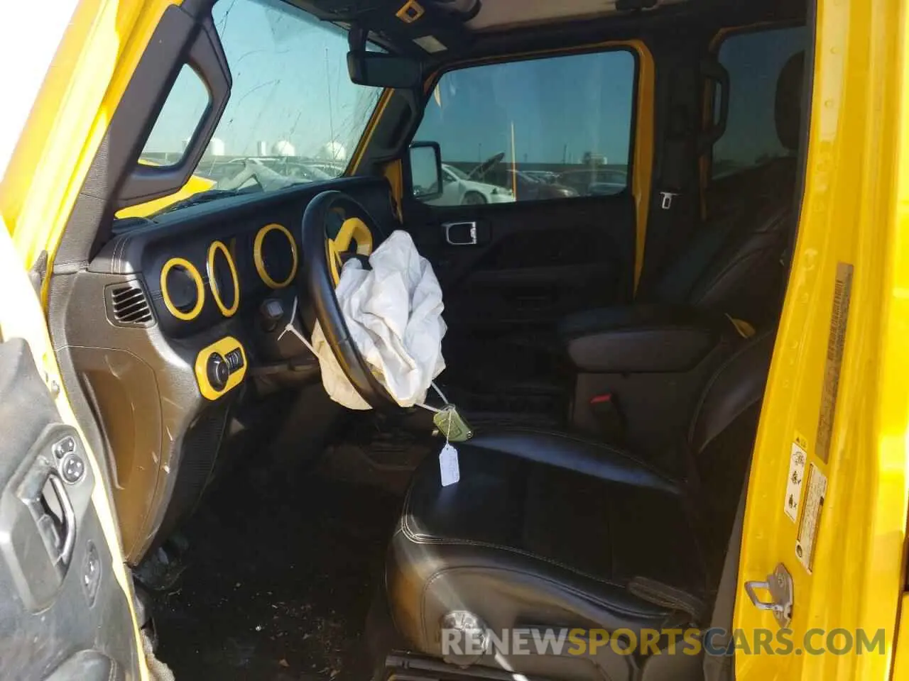 7 Photograph of a damaged car 1C4HJXEN9KW507069 JEEP WRANGLER 2019