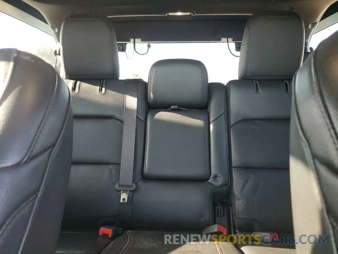 10 Photograph of a damaged car 1C4HJXFG8KW606336 JEEP WRANGLER 2019