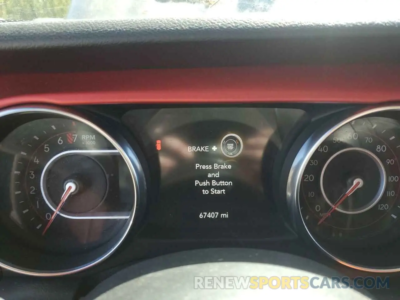 9 Photograph of a damaged car 1C4HJXFG8KW615070 JEEP WRANGLER 2019