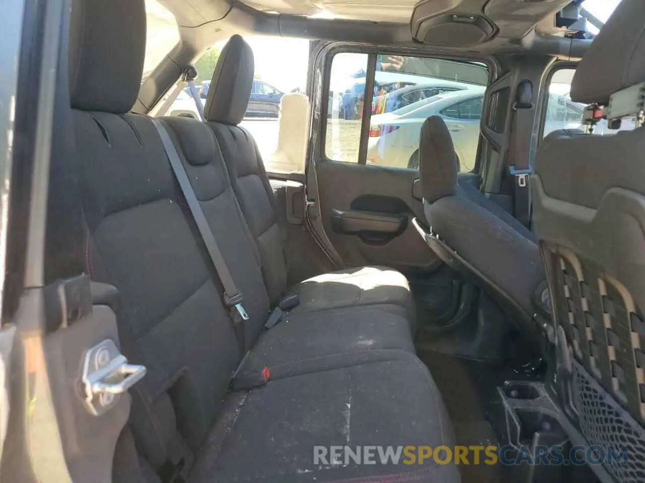 11 Photograph of a damaged car 1C4HJXFN9KW507281 JEEP WRANGLER 2019