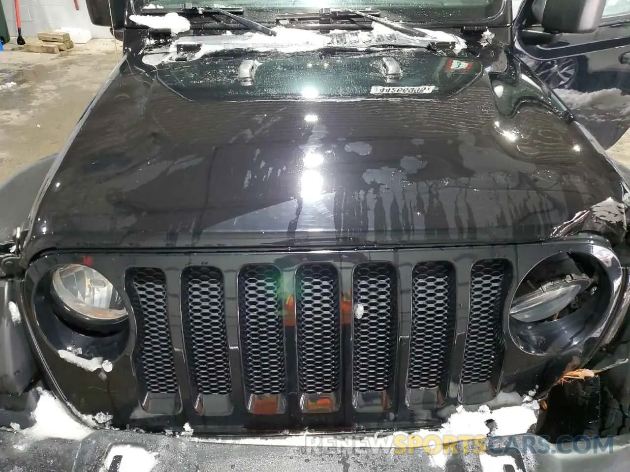 12 Photograph of a damaged car 1C4GJXAN0LW131400 JEEP WRANGLER 2020
