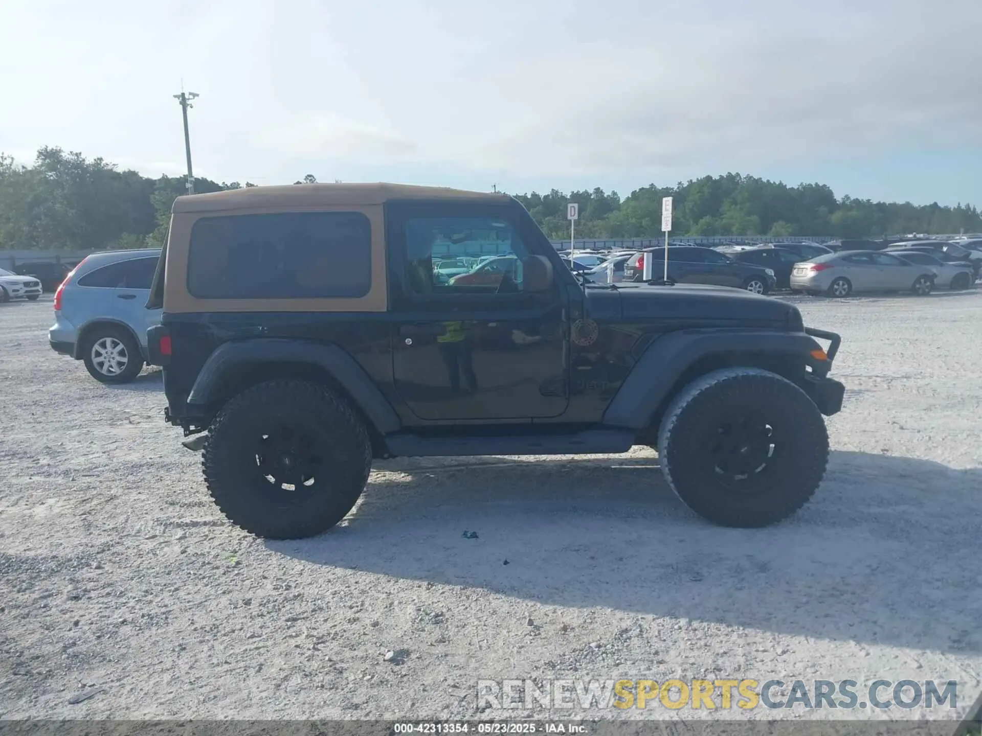 14 Фотография поврежденного автомобиля 1C4GJXAN1LW146701 JEEP WRANGLER 2020