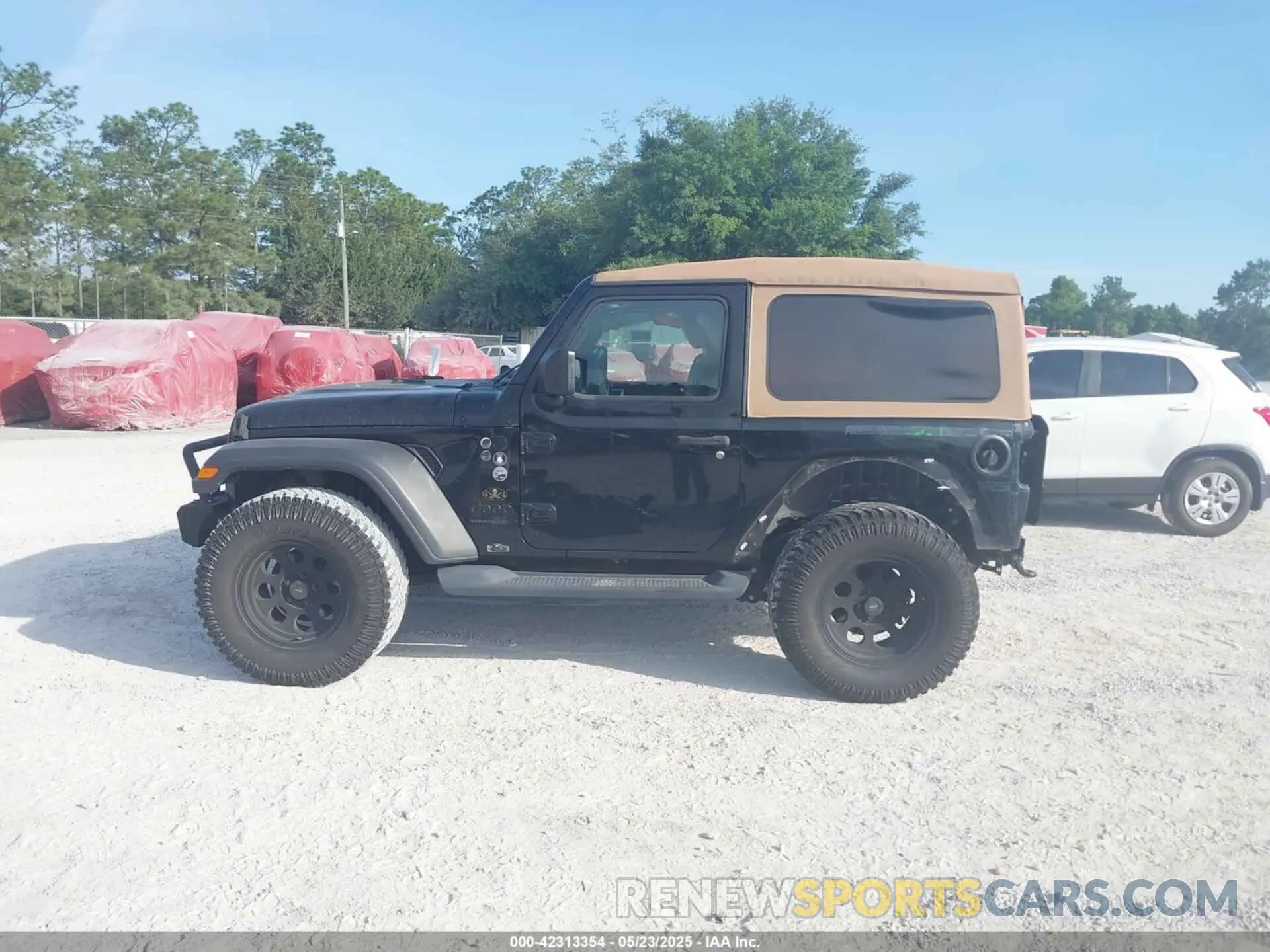 15 Фотография поврежденного автомобиля 1C4GJXAN1LW146701 JEEP WRANGLER 2020