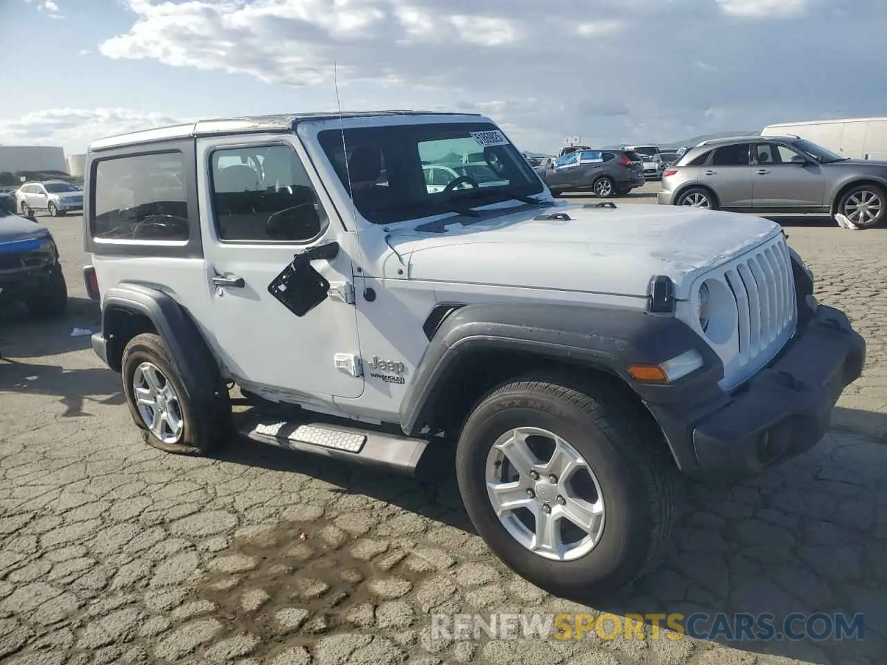 4 Фотография поврежденного автомобиля 1C4GJXAN1LW276039 JEEP WRANGLER 2020