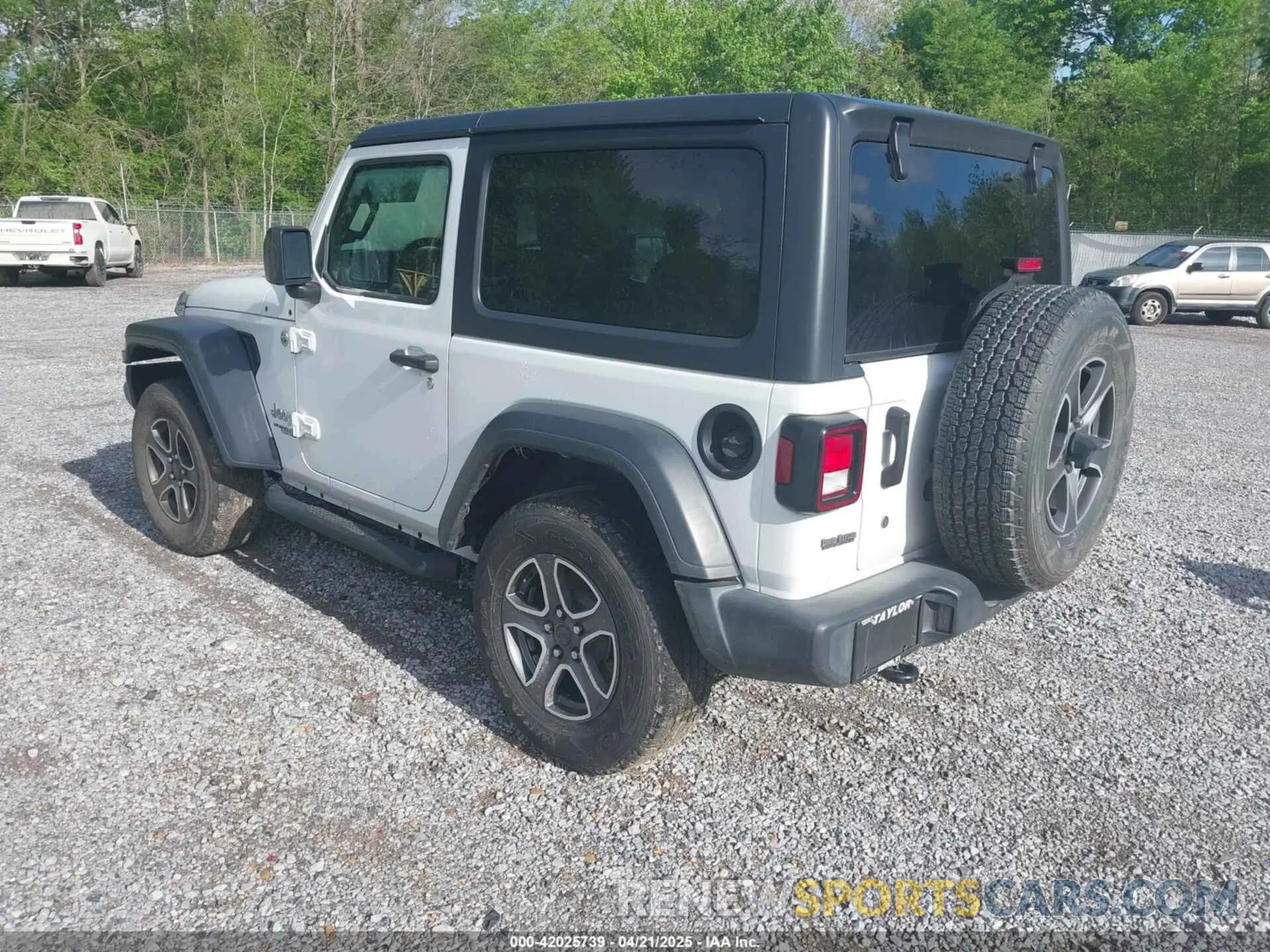 3 Photograph of a damaged car 1C4GJXAN3LW227196 JEEP WRANGLER 2020