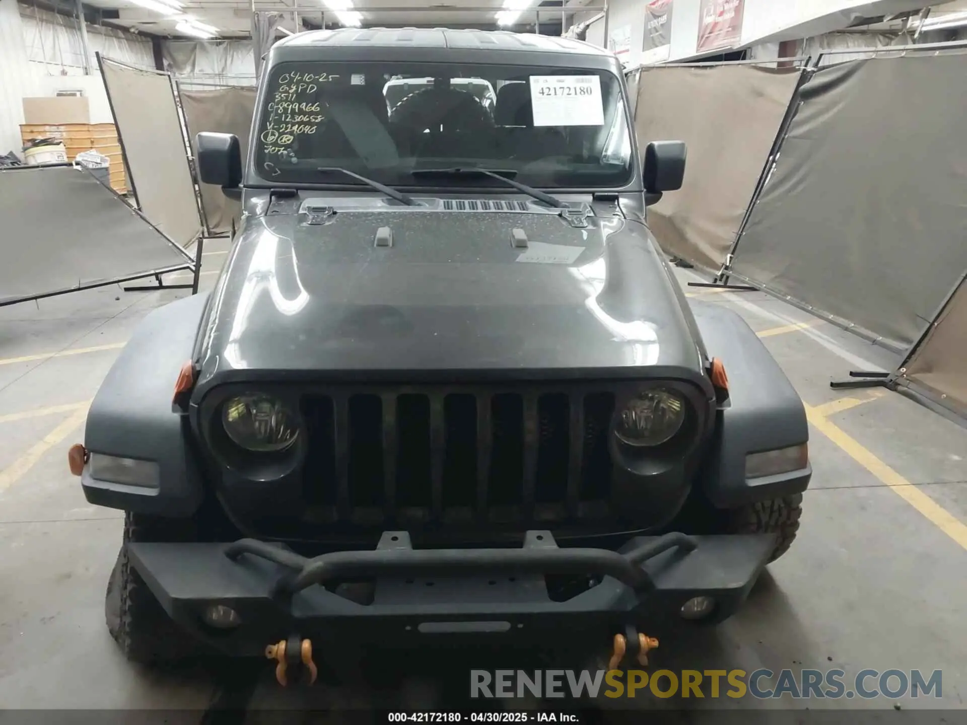 12 Photograph of a damaged car 1C4GJXAN4LW229040 JEEP WRANGLER 2020