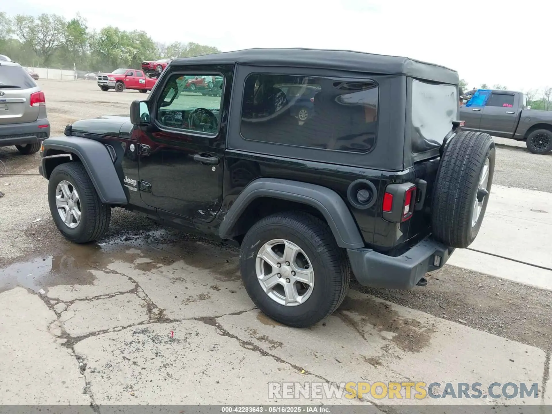 3 Photograph of a damaged car 1C4GJXAN6LW346800 JEEP WRANGLER 2020