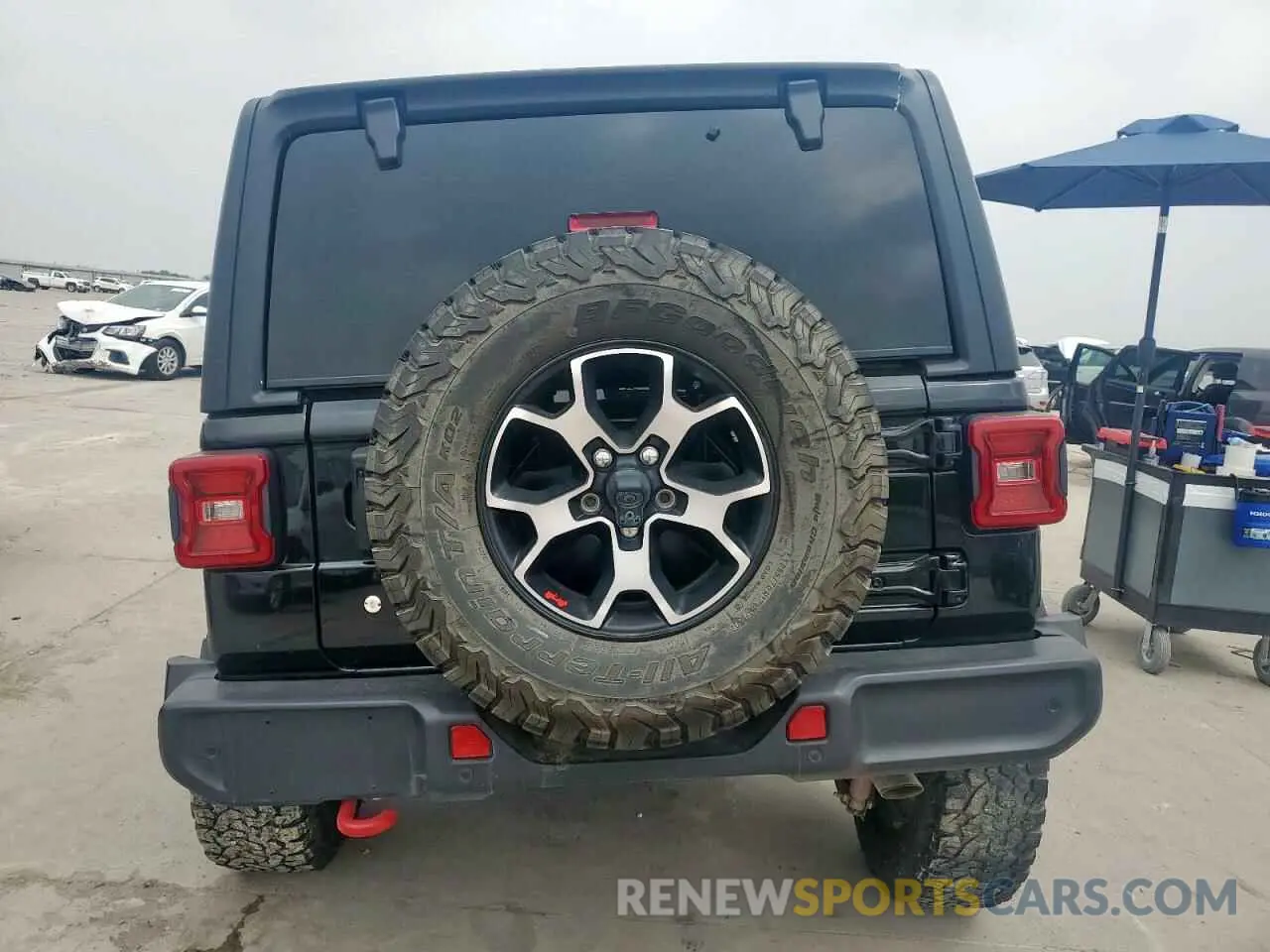 6 Photograph of a damaged car 1C4HJXCG3LW212460 JEEP WRANGLER 2020