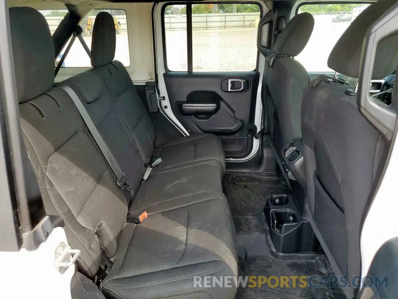 11 Photograph of a damaged car 1C4HJXDG6LW252353 JEEP WRANGLER 2020