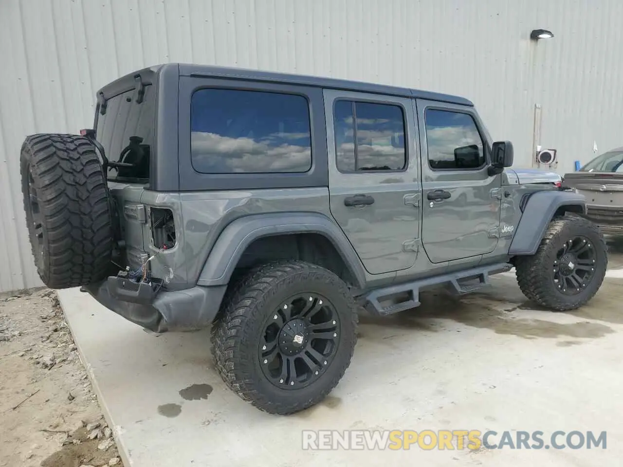 3 Photograph of a damaged car 1C4HJXDG6LW311546 JEEP WRANGLER 2020