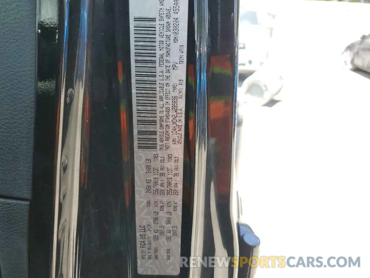 14 Photograph of a damaged car 1C4HJXDN2LW285896 JEEP WRANGLER 2020