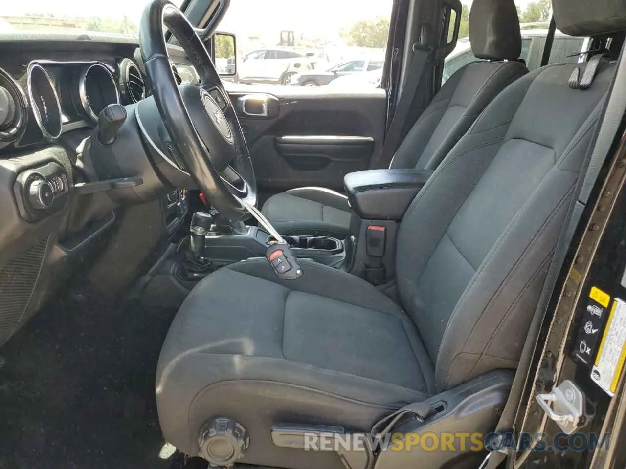 7 Photograph of a damaged car 1C4HJXDN2LW285896 JEEP WRANGLER 2020
