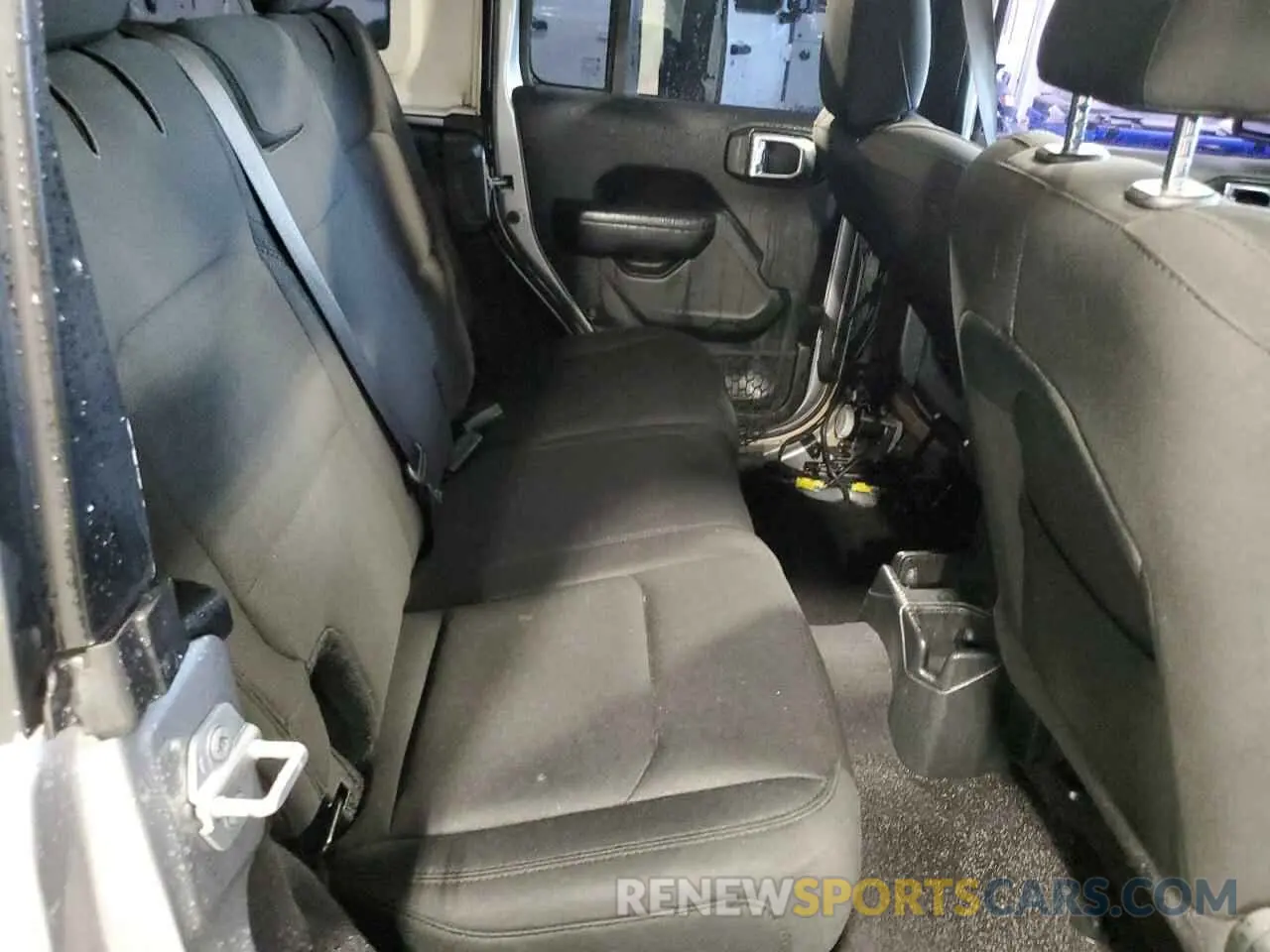 11 Photograph of a damaged car 1C4HJXDN7LW129496 JEEP WRANGLER 2020