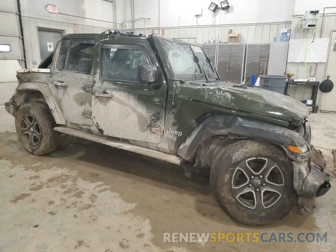 4 Photograph of a damaged car 1C4HJXDNXLW348906 JEEP WRANGLER 2020