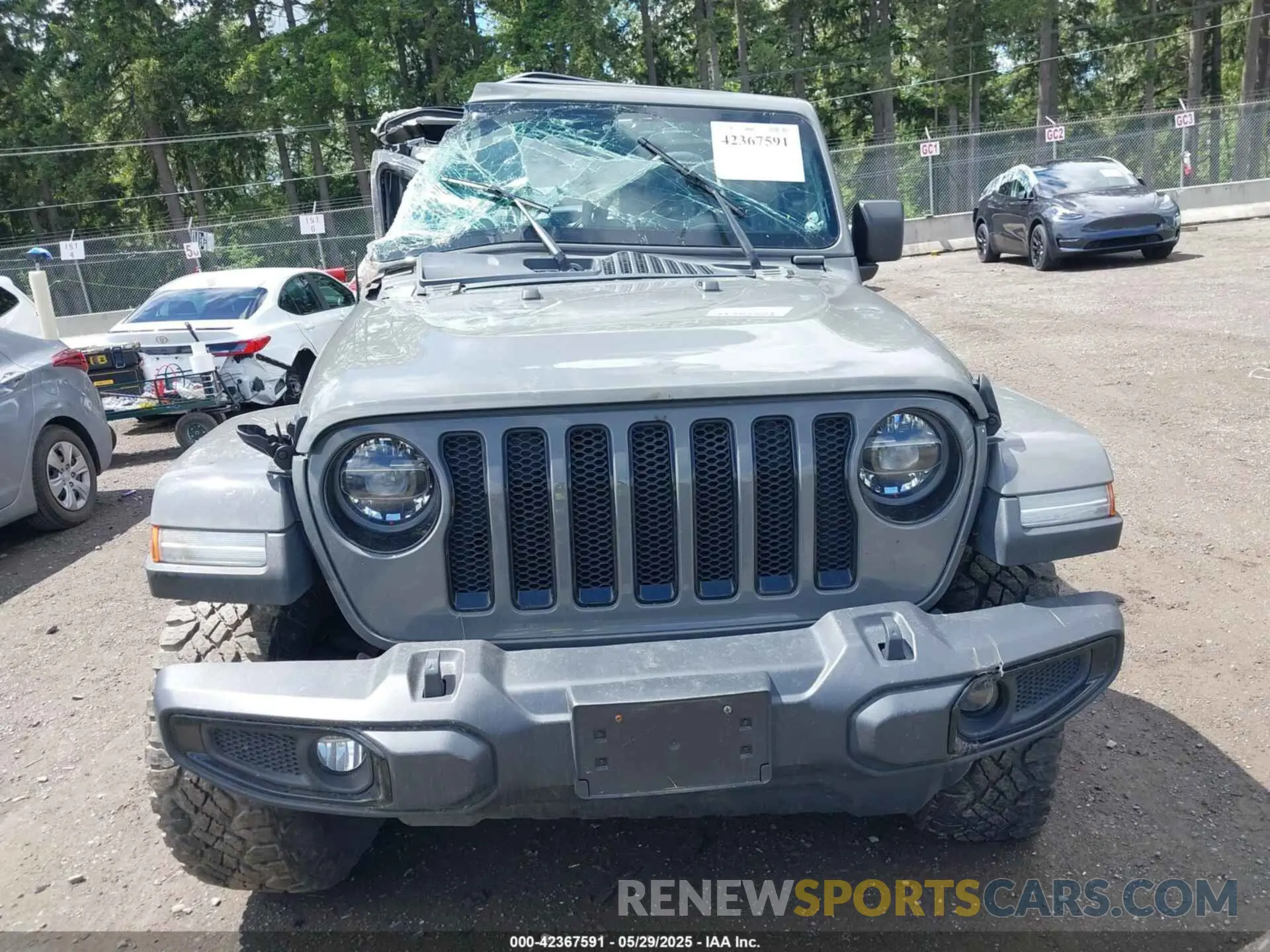 12 Photograph of a damaged car 1C4HJXEG8LW112903 JEEP WRANGLER 2020