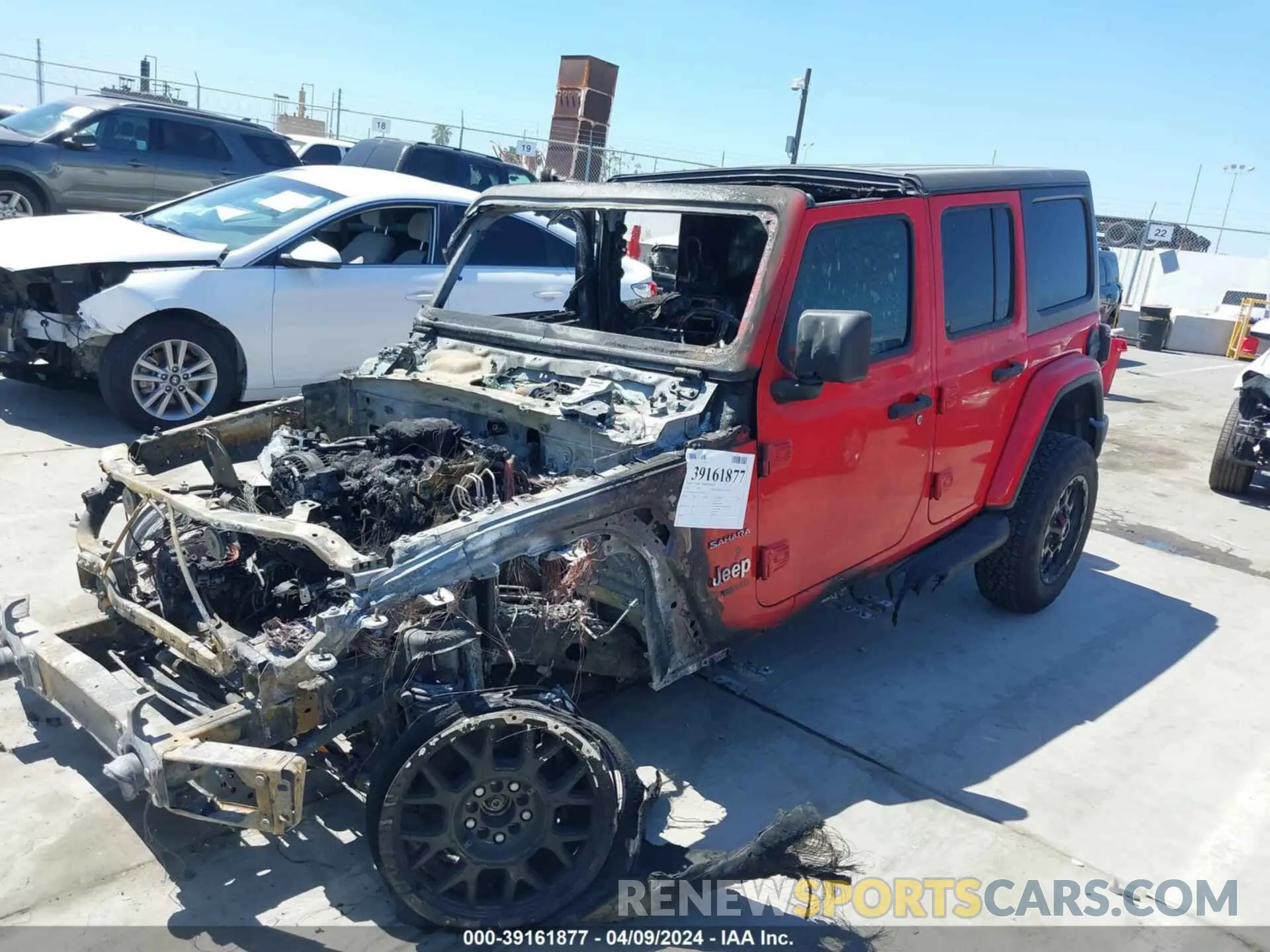 2 Фотография поврежденного автомобиля 1C4HJXEGXLW224506 JEEP WRANGLER 2020