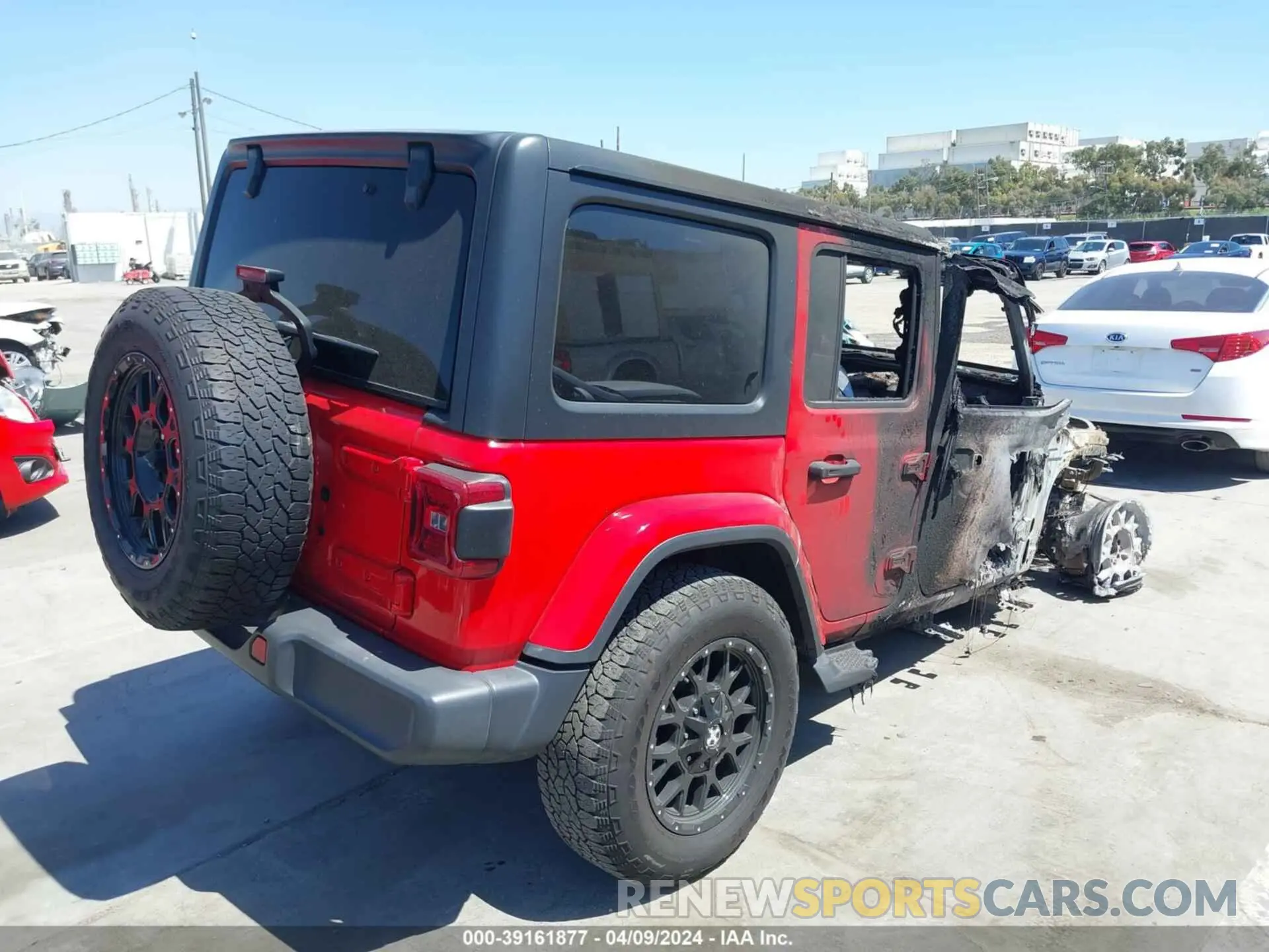 4 Фотография поврежденного автомобиля 1C4HJXEGXLW224506 JEEP WRANGLER 2020