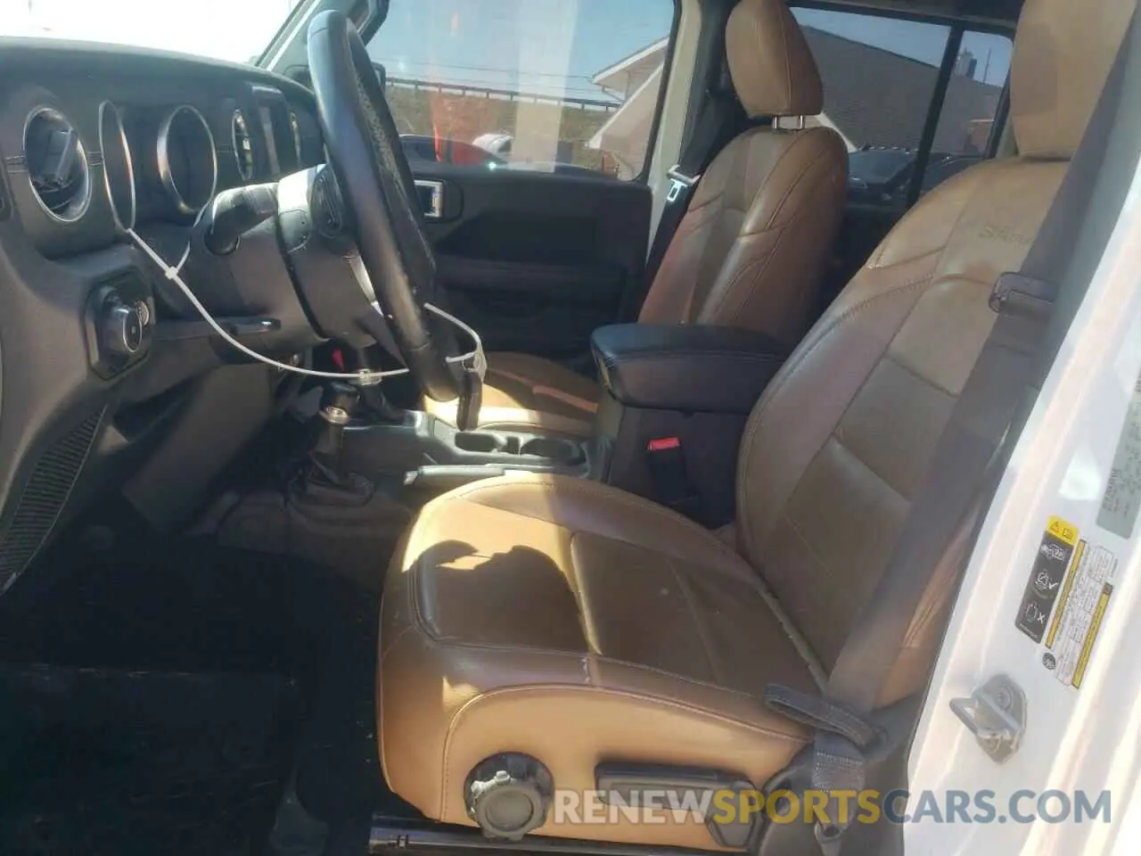 7 Photograph of a damaged car 1C4HJXEN2LW260401 JEEP WRANGLER 2020