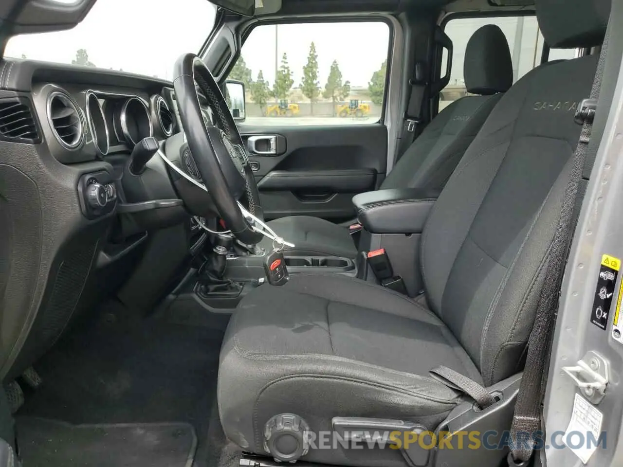 7 Photograph of a damaged car 1C4HJXEN3LW240240 JEEP WRANGLER 2020