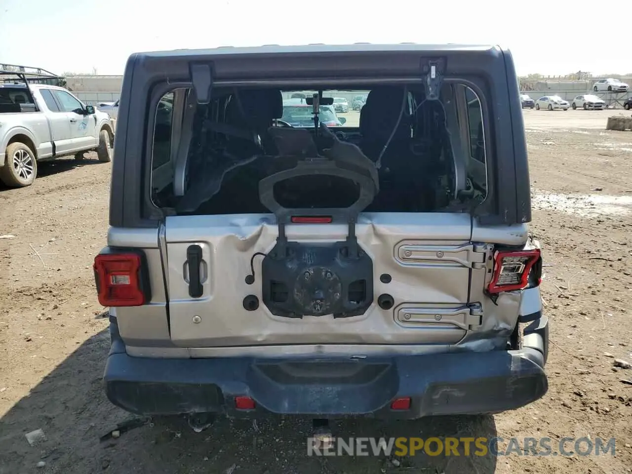 6 Photograph of a damaged car 1C4HJXEN6LW103874 JEEP WRANGLER 2020