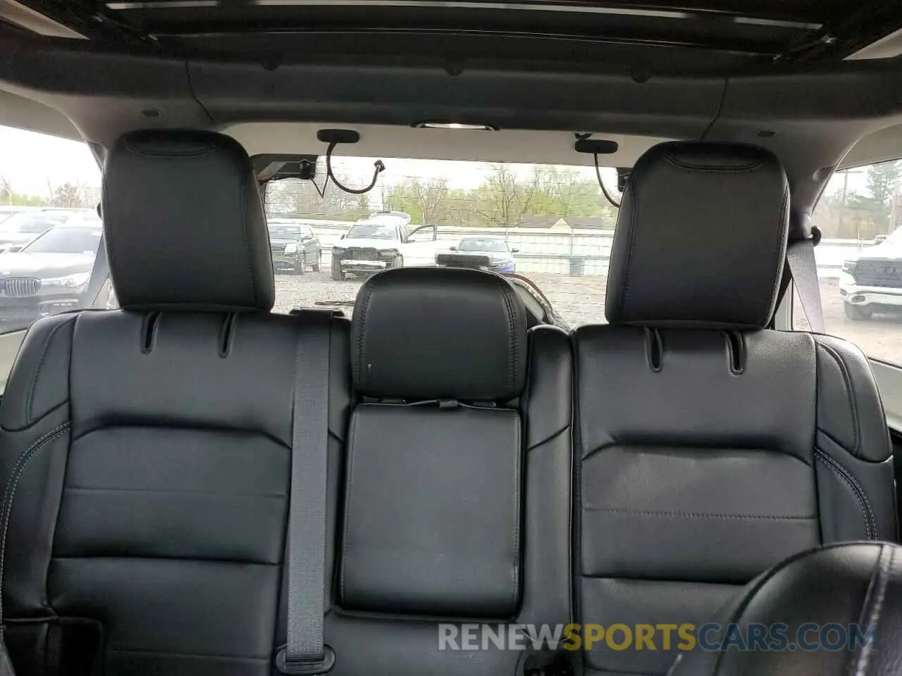 10 Photograph of a damaged car 1C4HJXENXLW180988 JEEP WRANGLER 2020