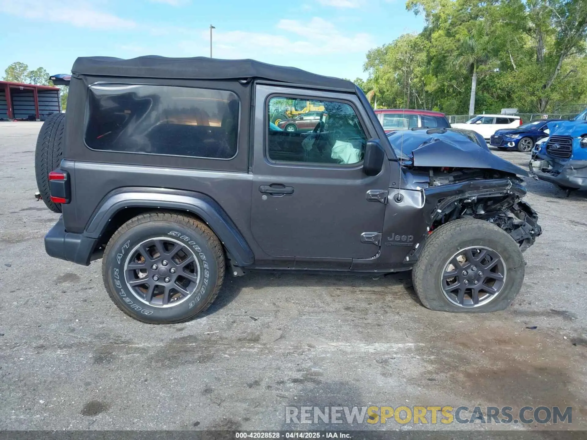14 Фотография поврежденного автомобиля 1C4GJXAN7MW691190 JEEP WRANGLER 2021